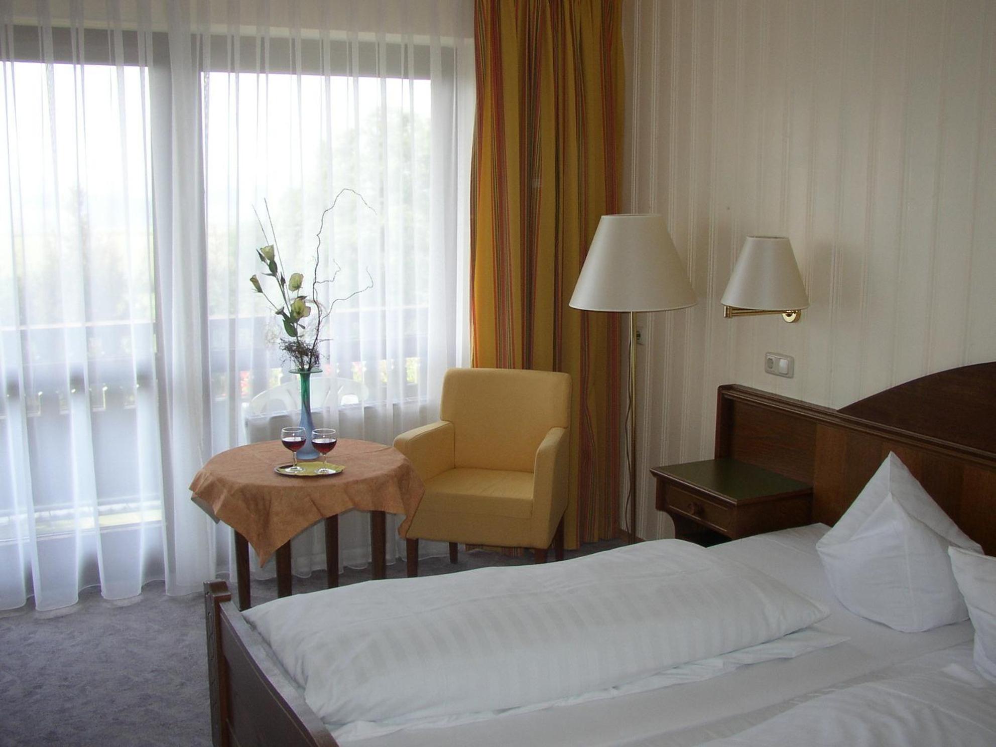 Standard Double Room - Photo 4
