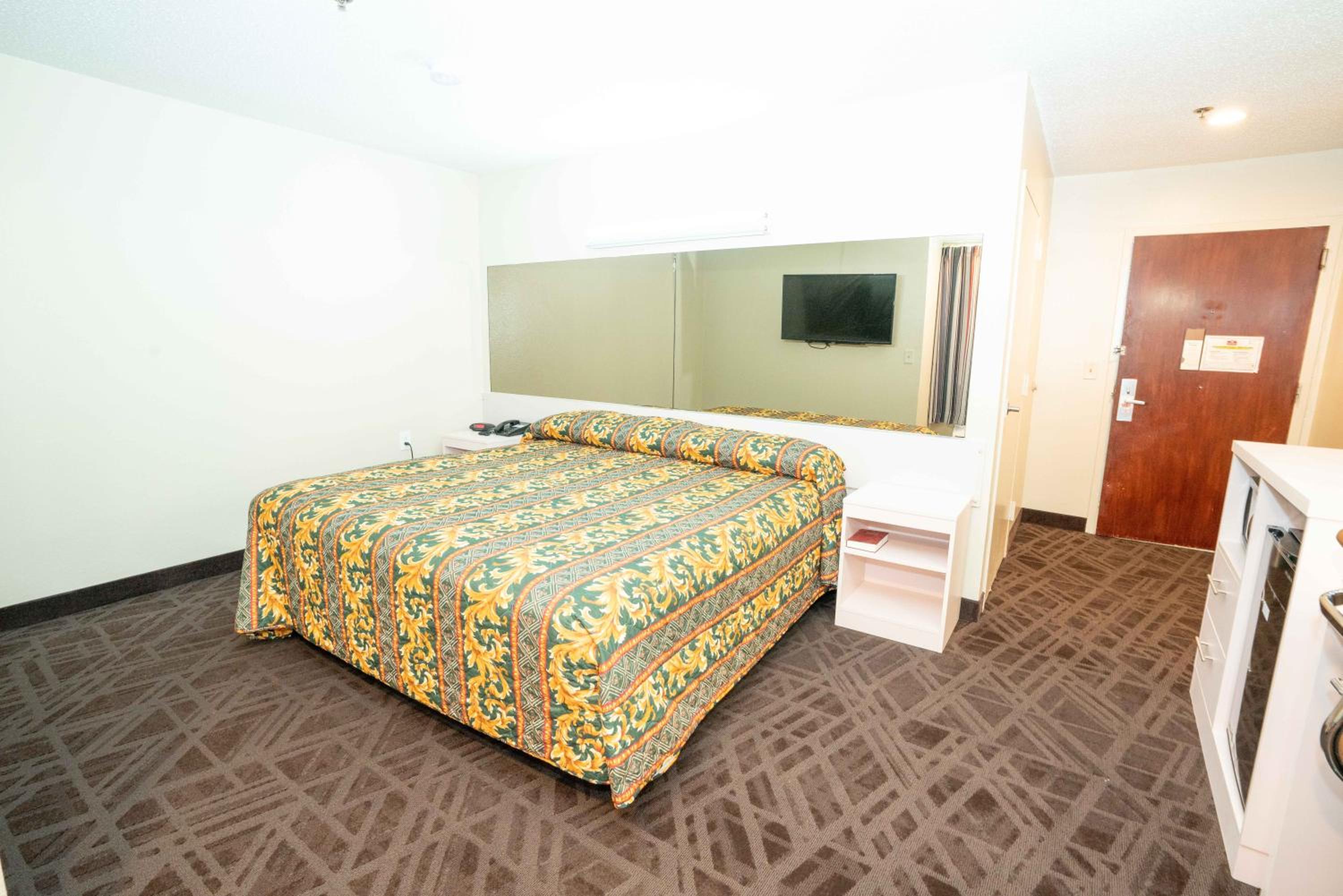 King Room - Disability Access