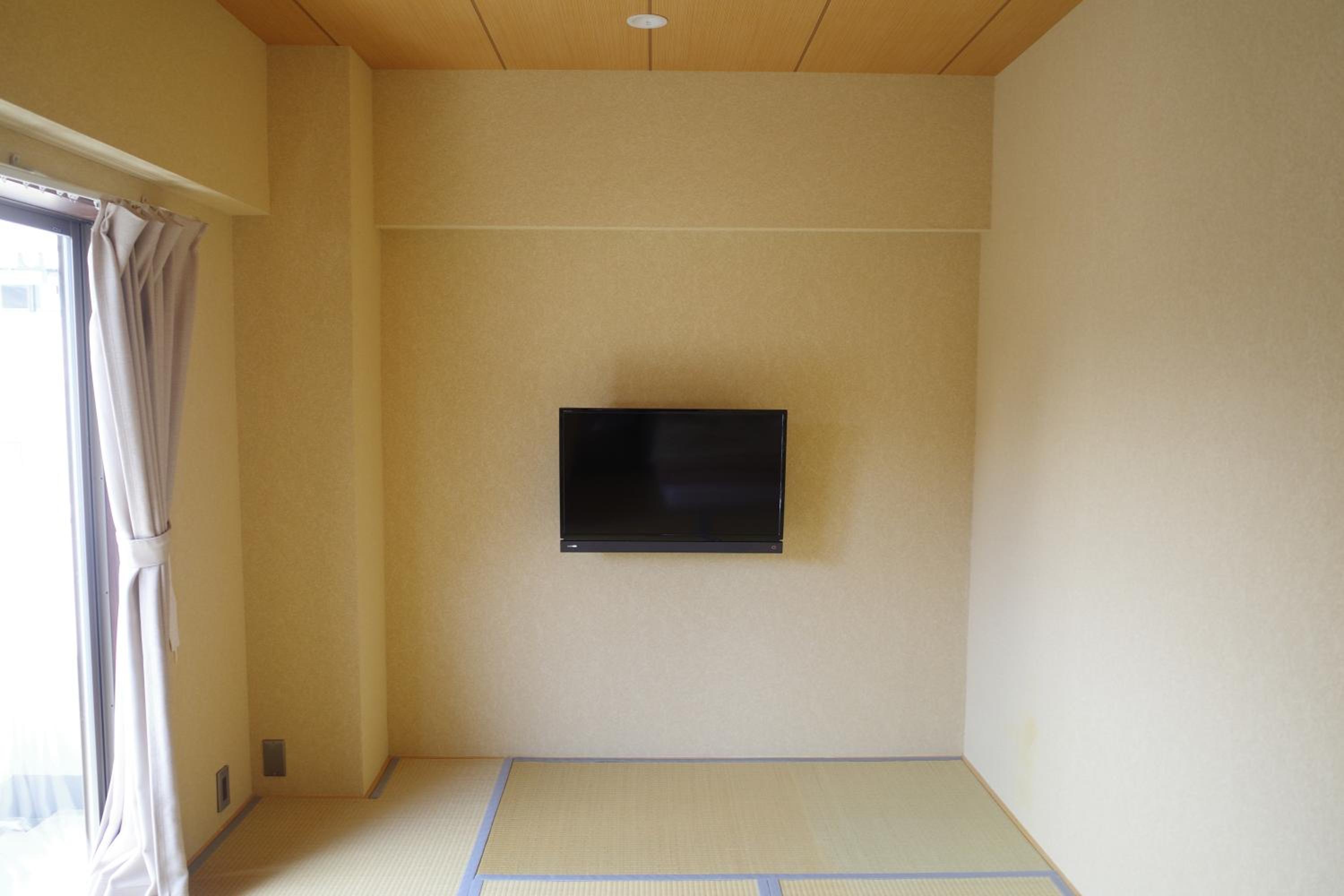 Apartment with Sea View - Photo 5