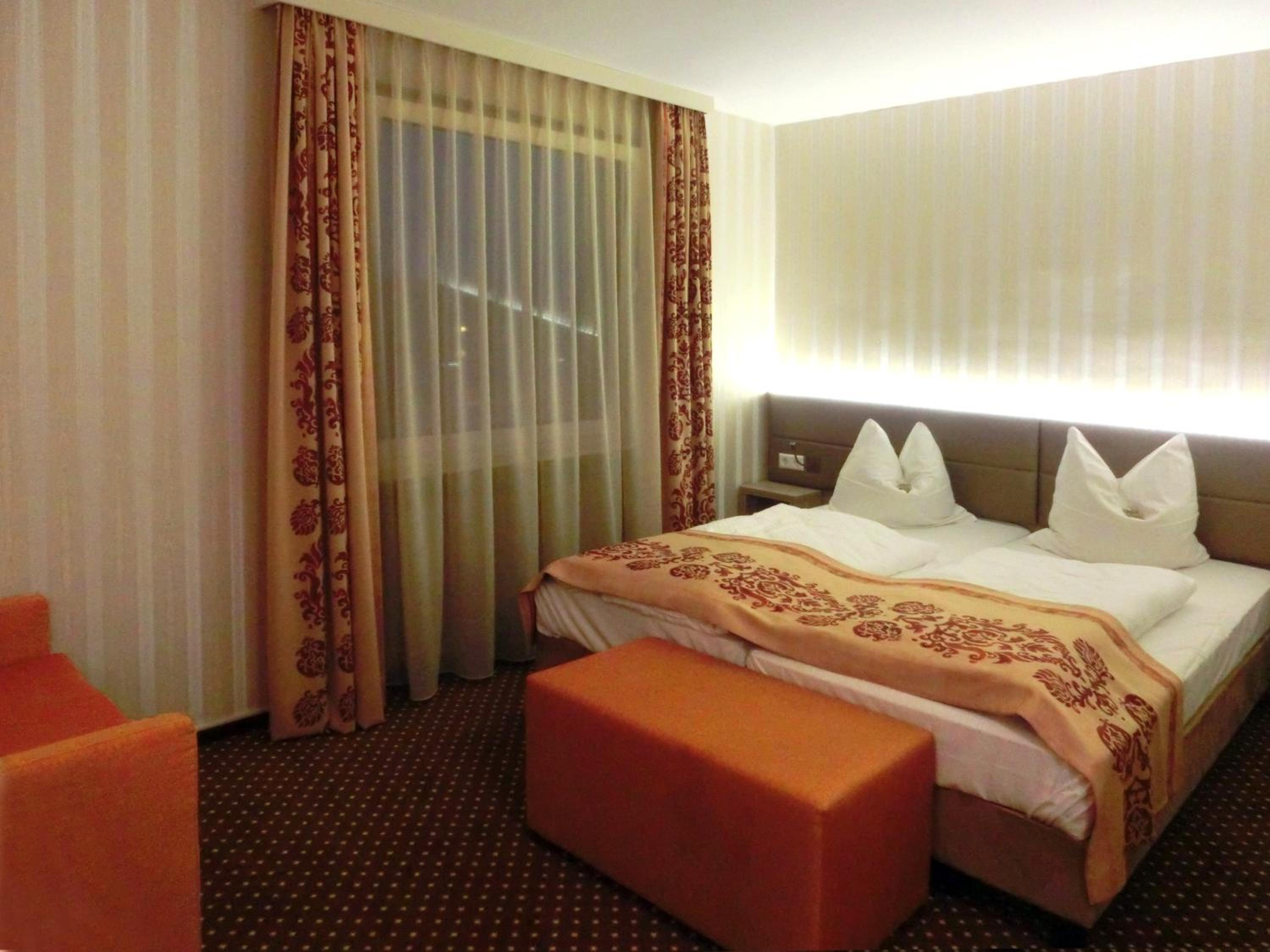 Double Room - Photo 5