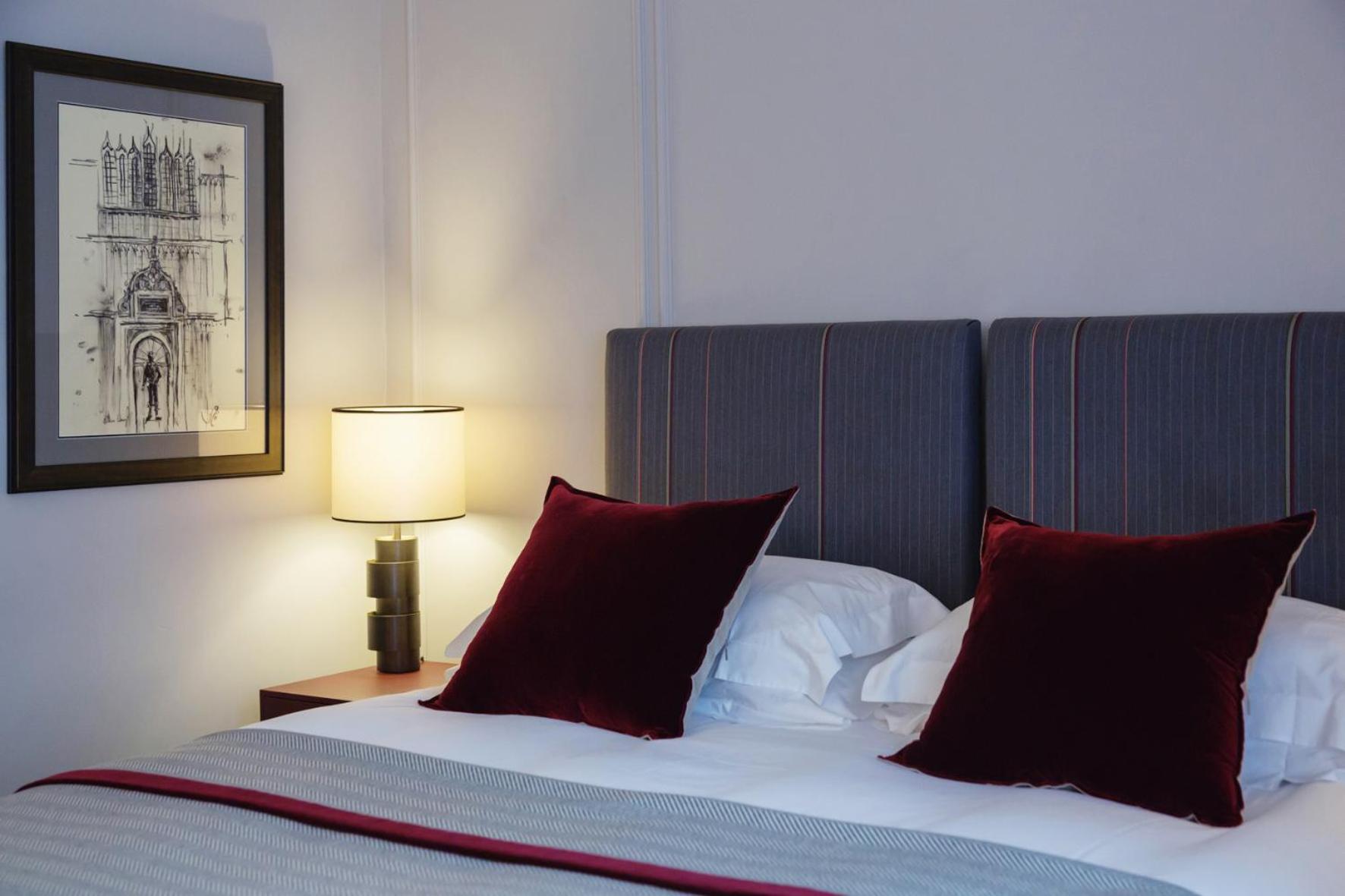 Deluxe Double Room - Photo 4