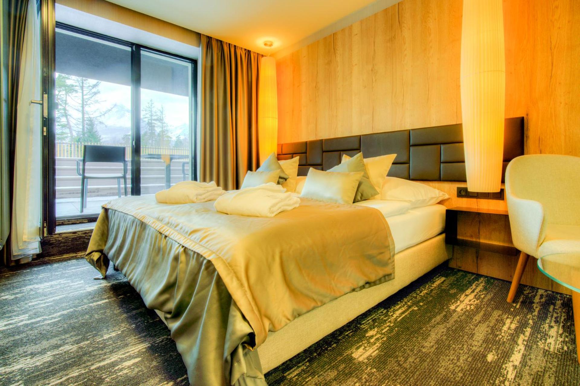 Standard Double Room - Photo 7
