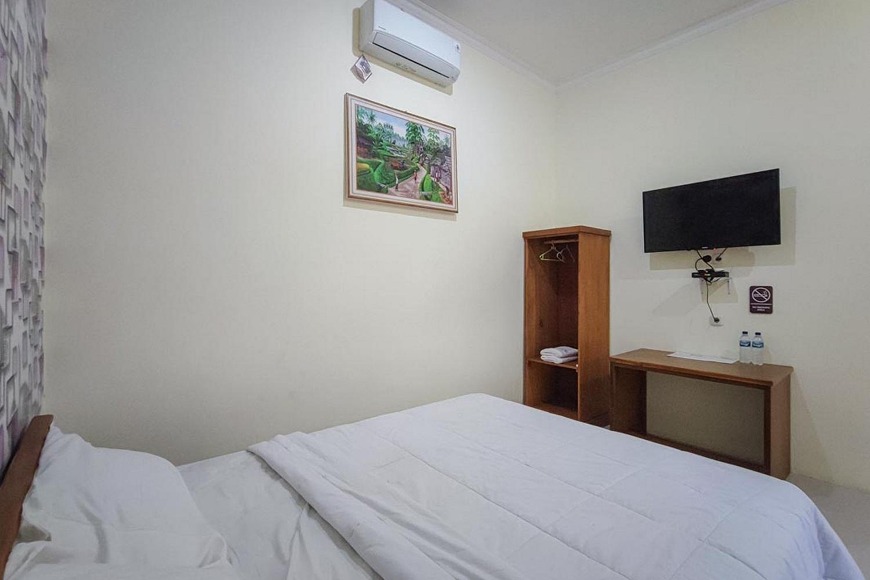 Standard Double Room photo 3