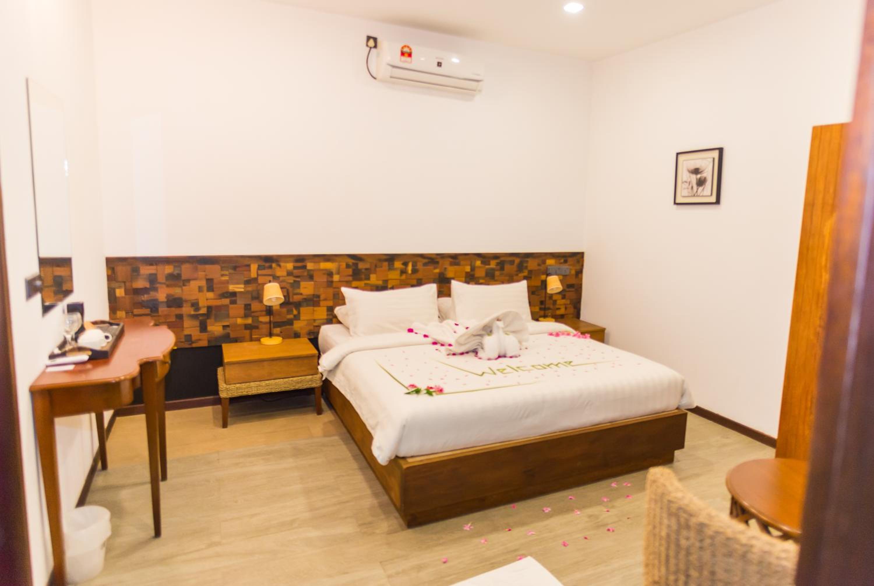 Deluxe Double Room - Photo 3