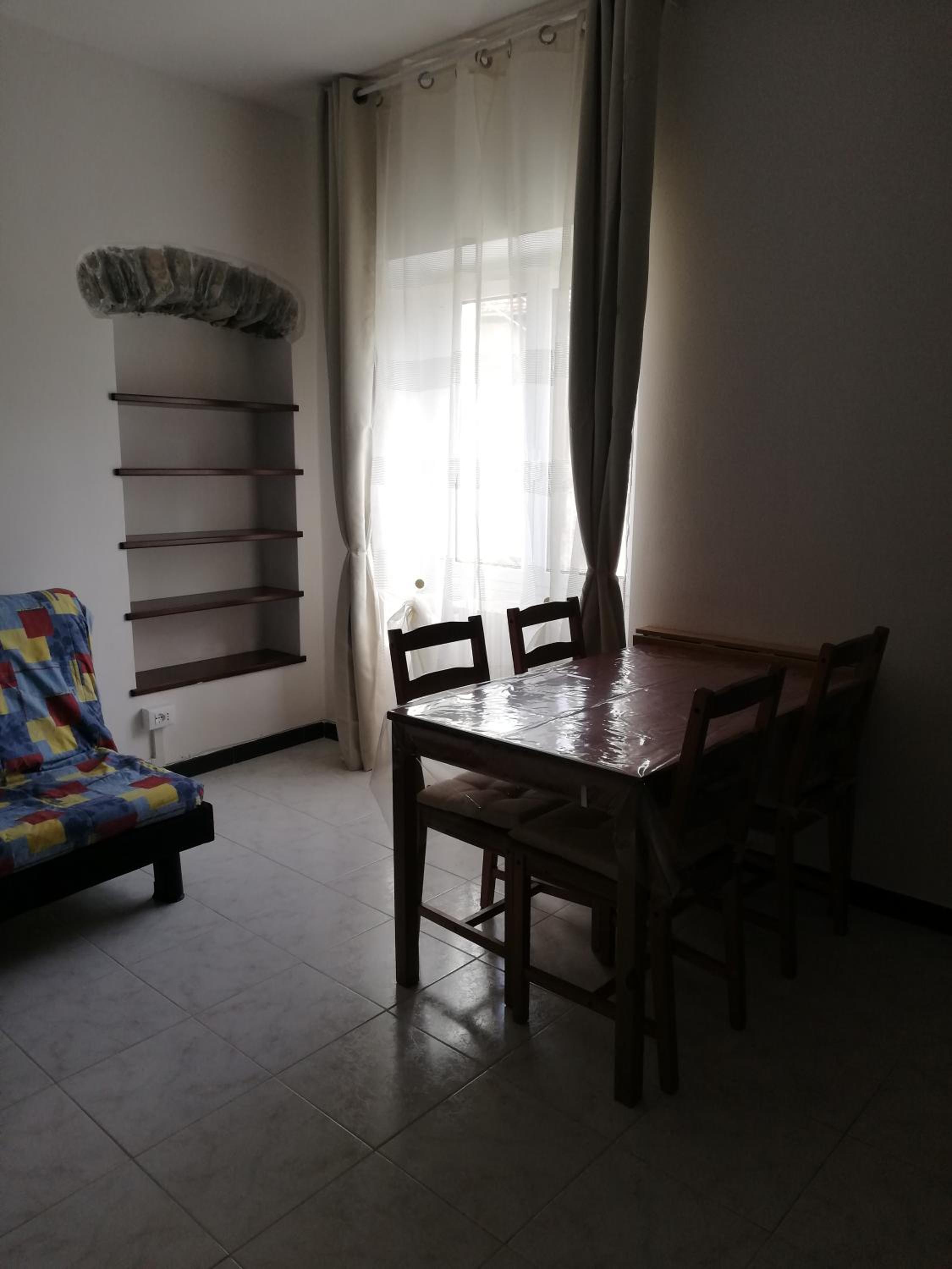 Studio Apartment - Photo 13