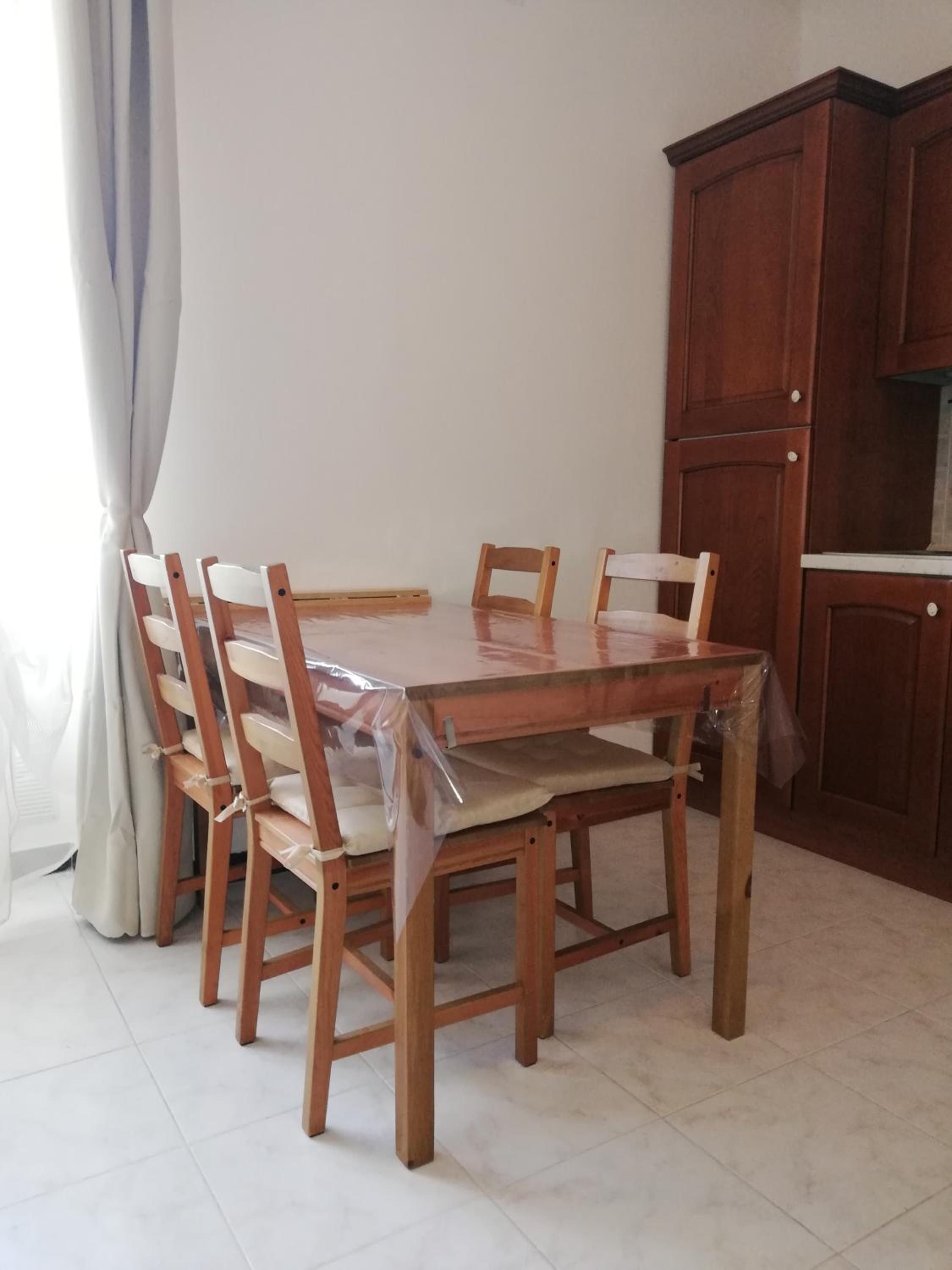 Studio Apartment - Photo 10