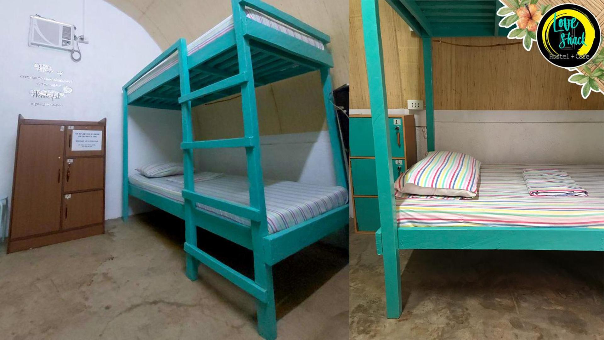 Bed in 8-Bed Dormitory Room photo 3