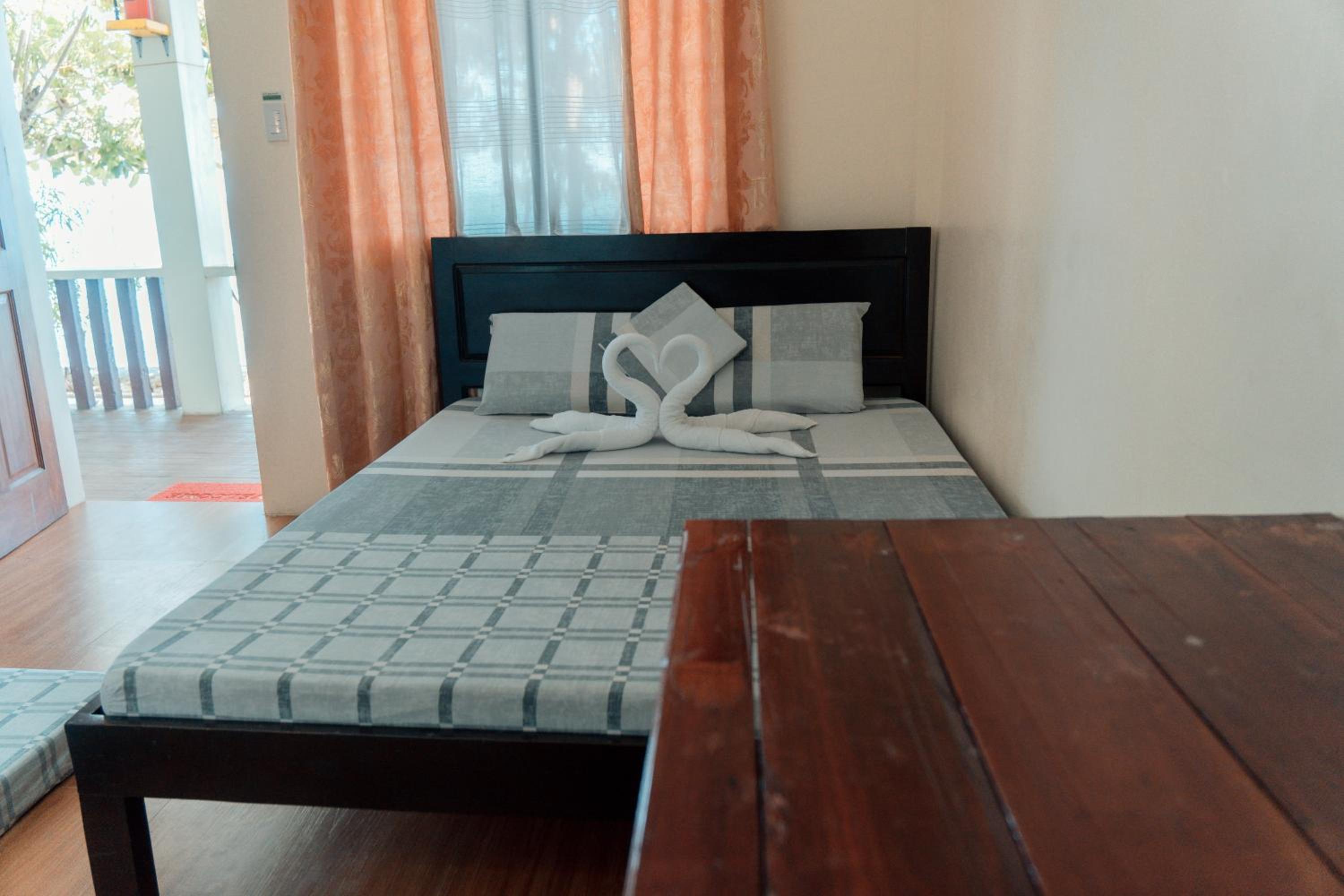 Queen Room with Sea View