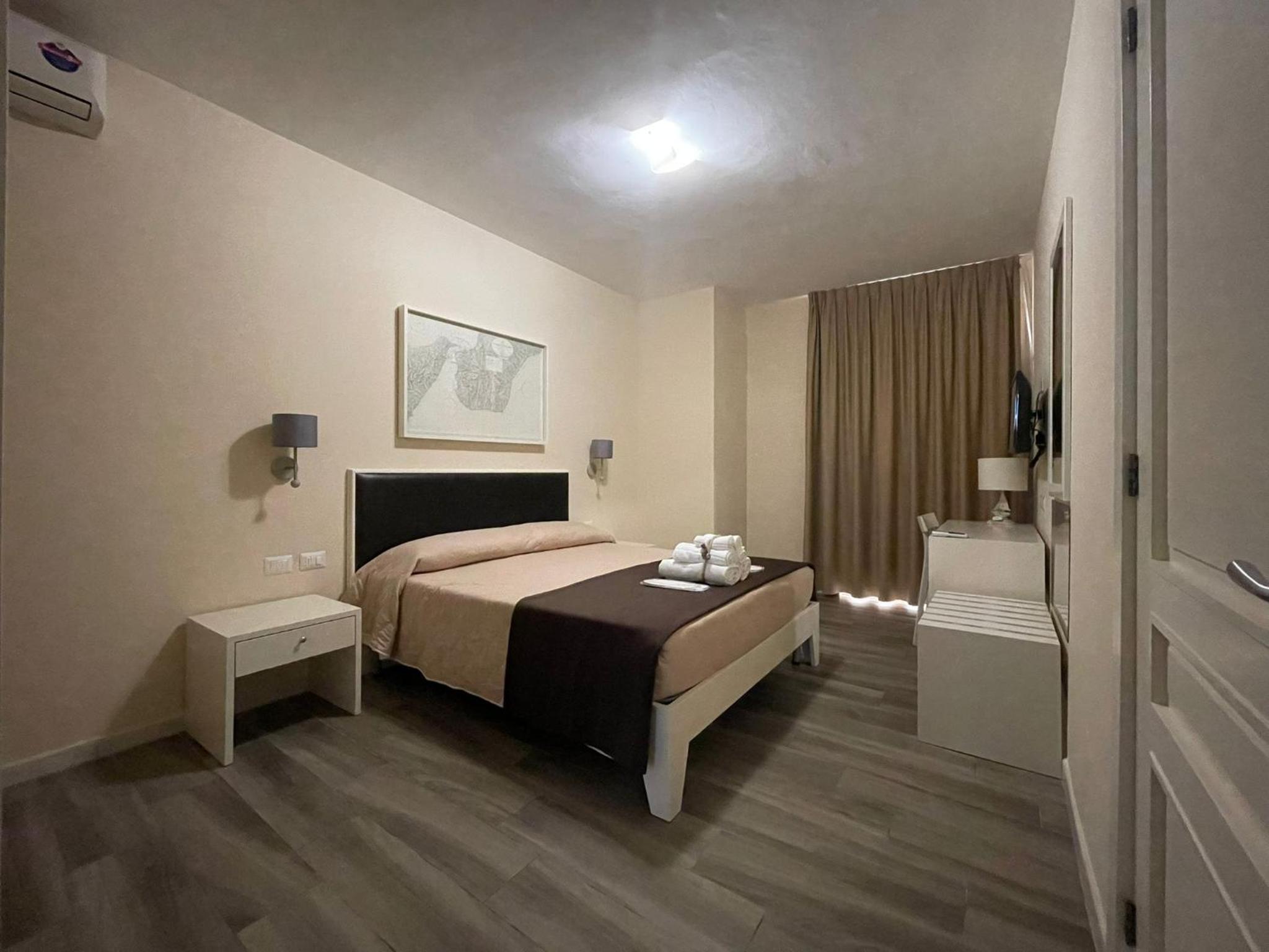 Two-Bedroom Apartment - Photo 1