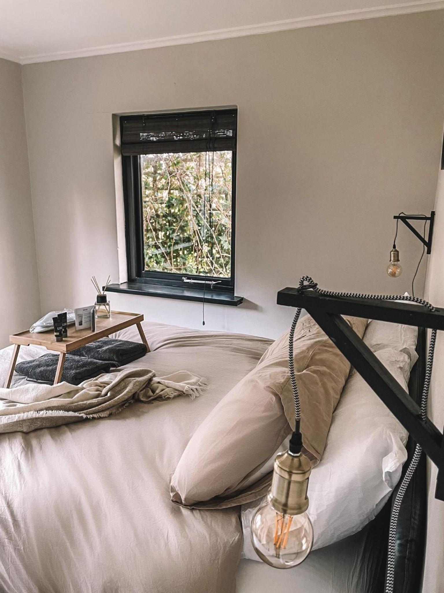 Double Room with Shared Bathroom photo 1