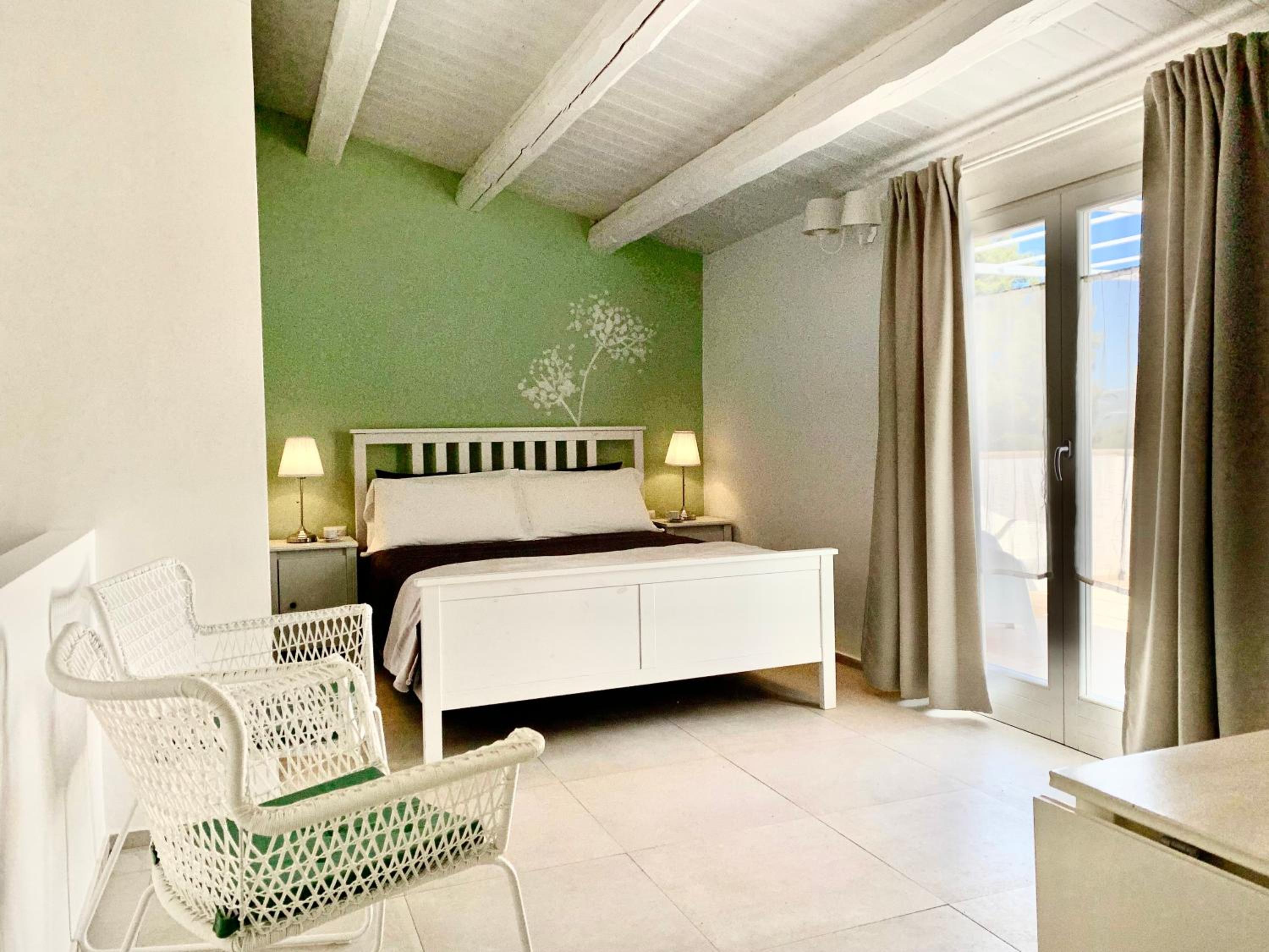 Studio with Terrace - Photo 1