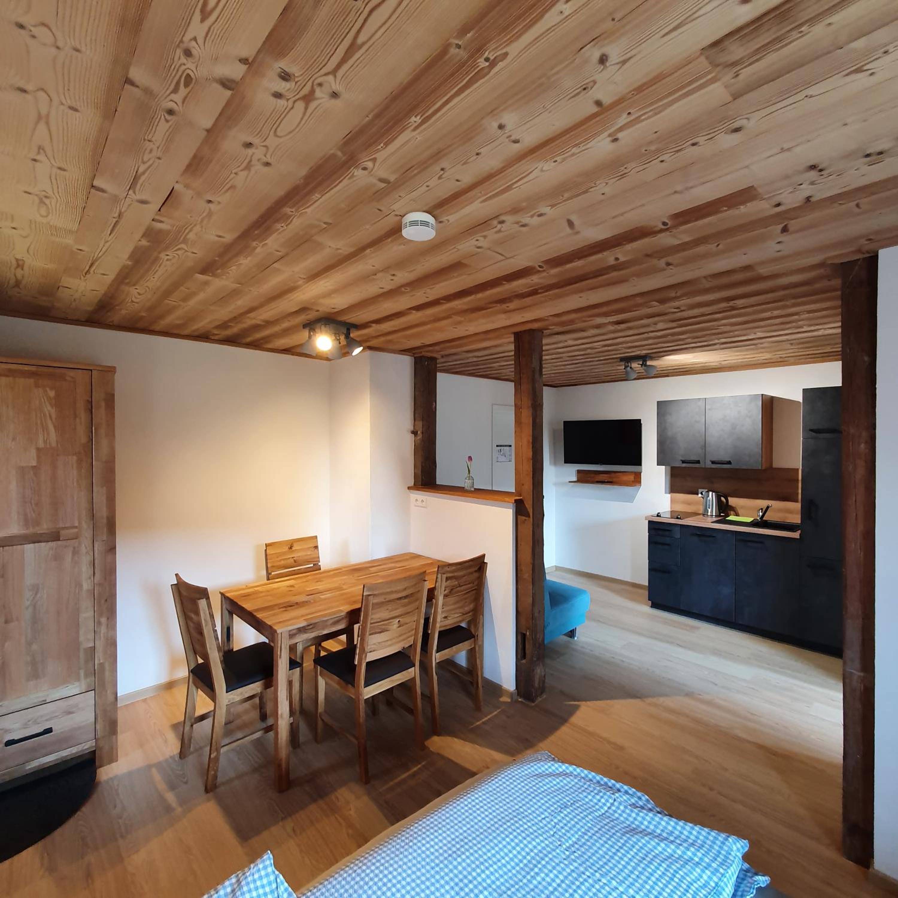 One-Bedroom Apartment - Photo 10
