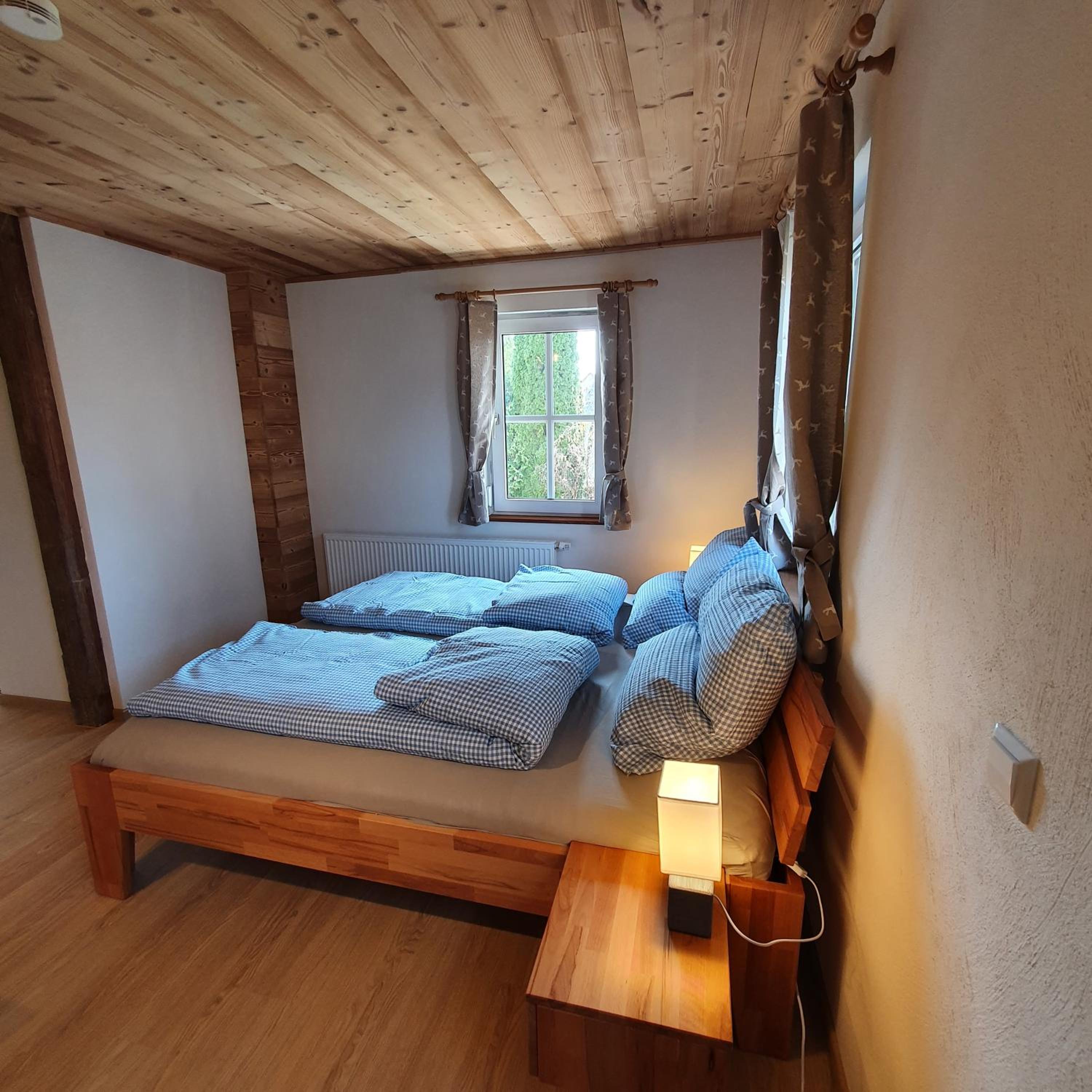 One-Bedroom Apartment - Photo 14