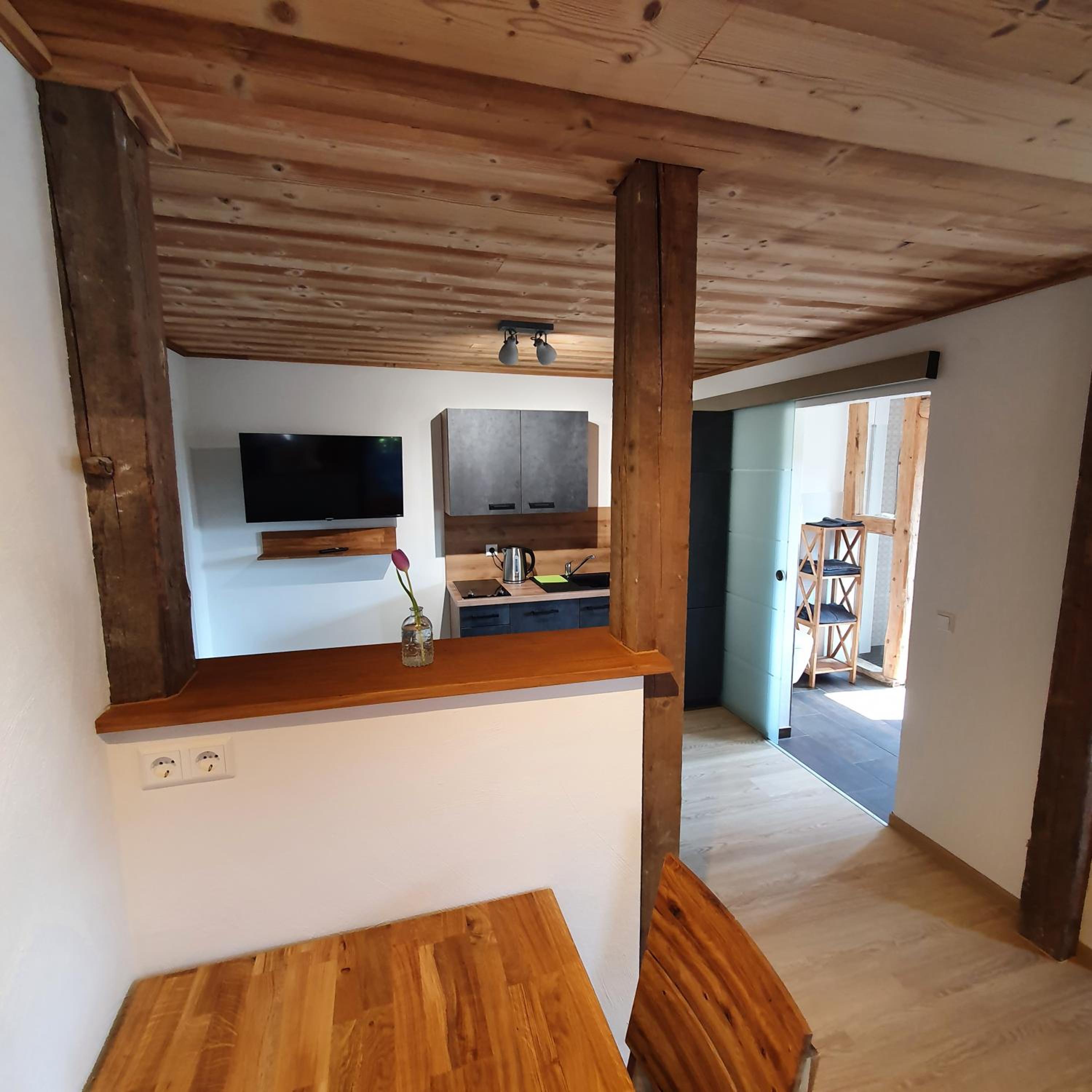 One-Bedroom Apartment - Photo 15