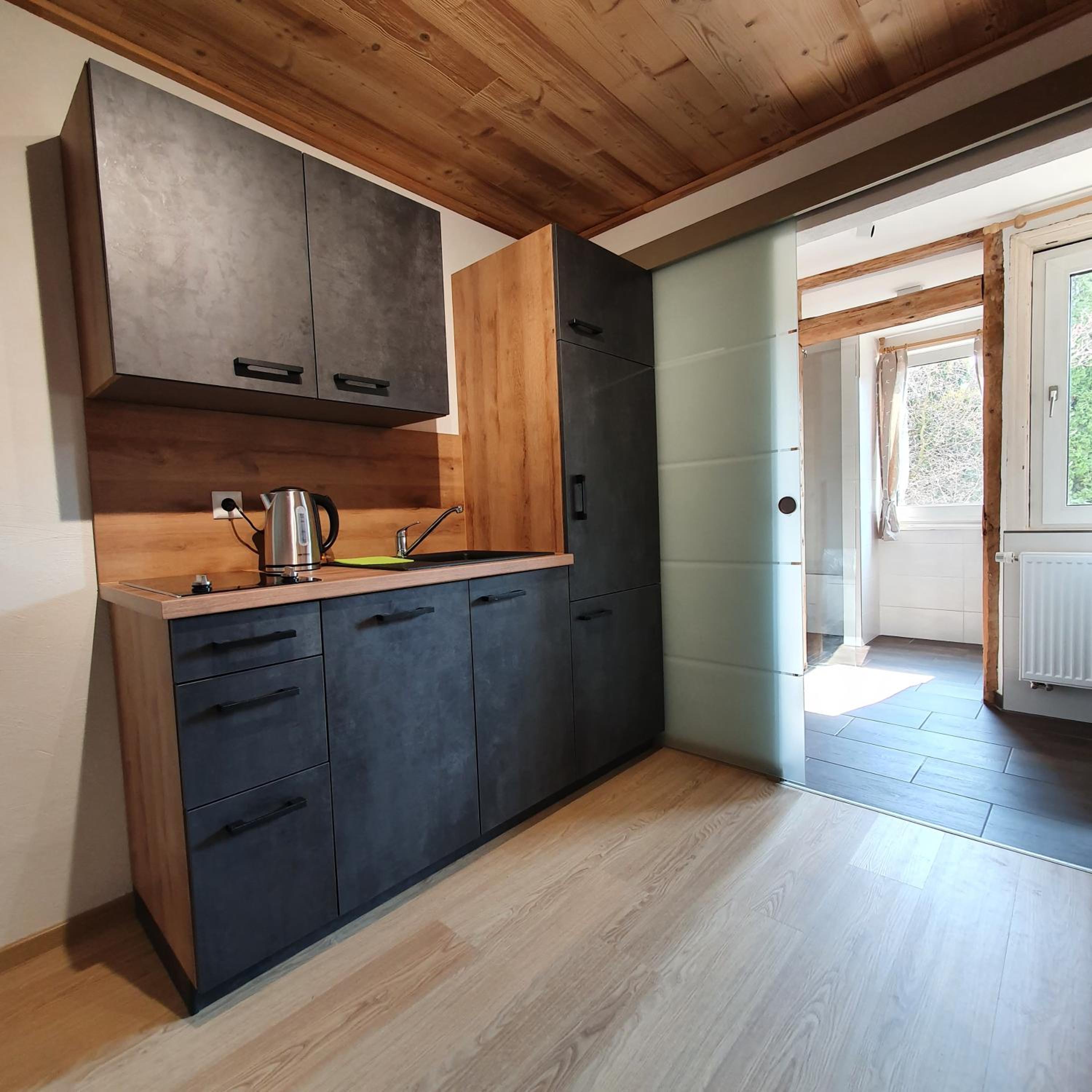 One-Bedroom Apartment - Photo 7