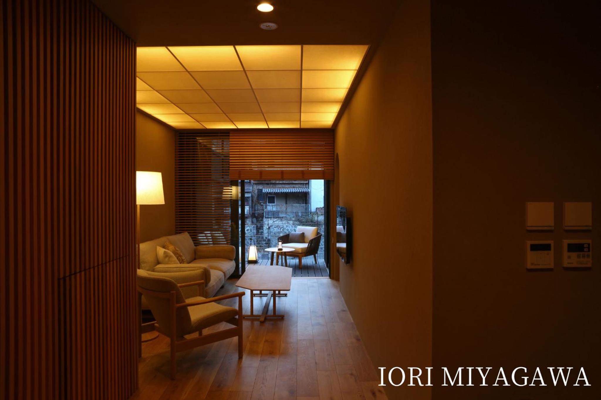 Deluxe Japanese Style Townhouse - IORI MIYAGAWA with River view bath and terrace photo 1