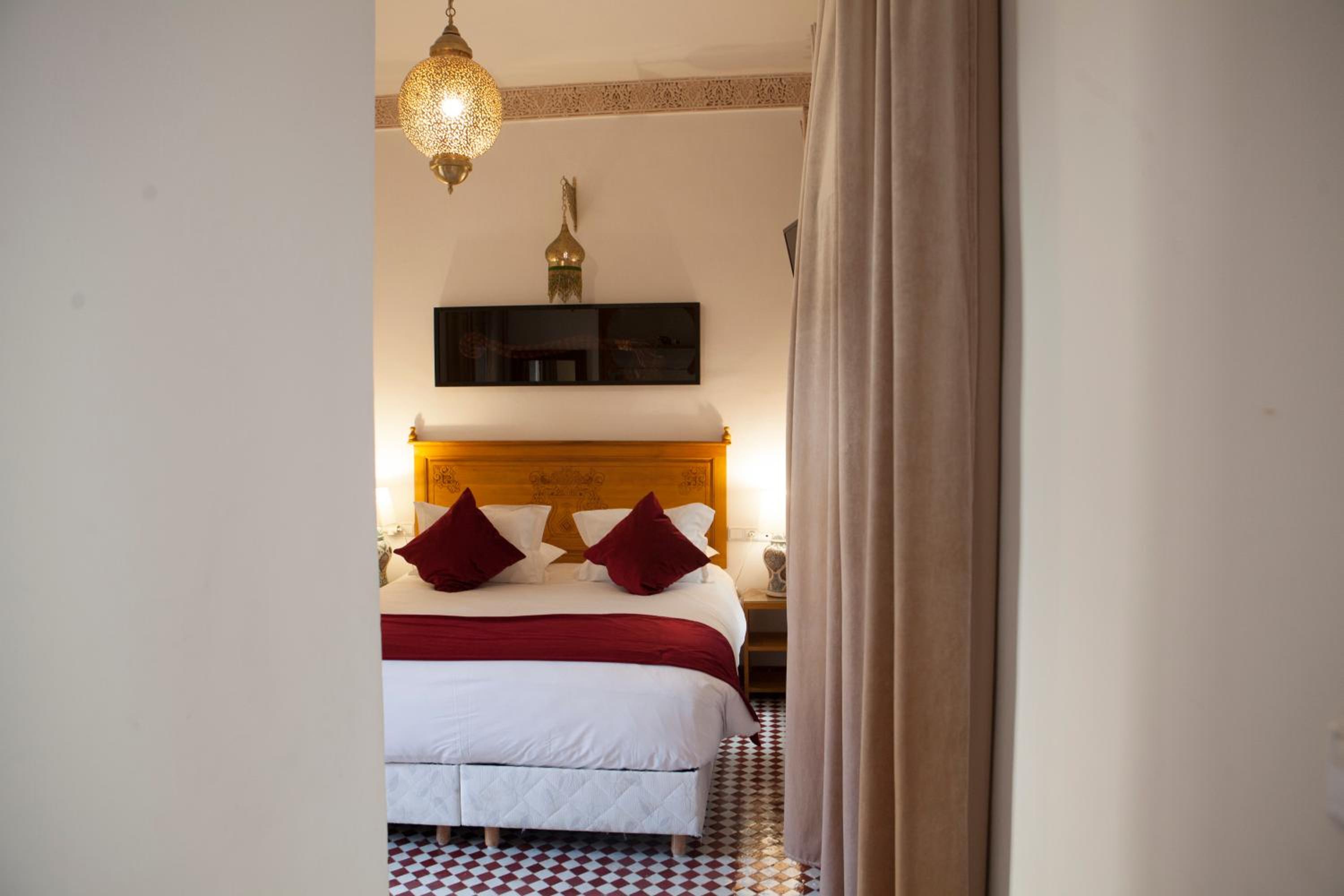Standard Double or Twin Room - Photo 1