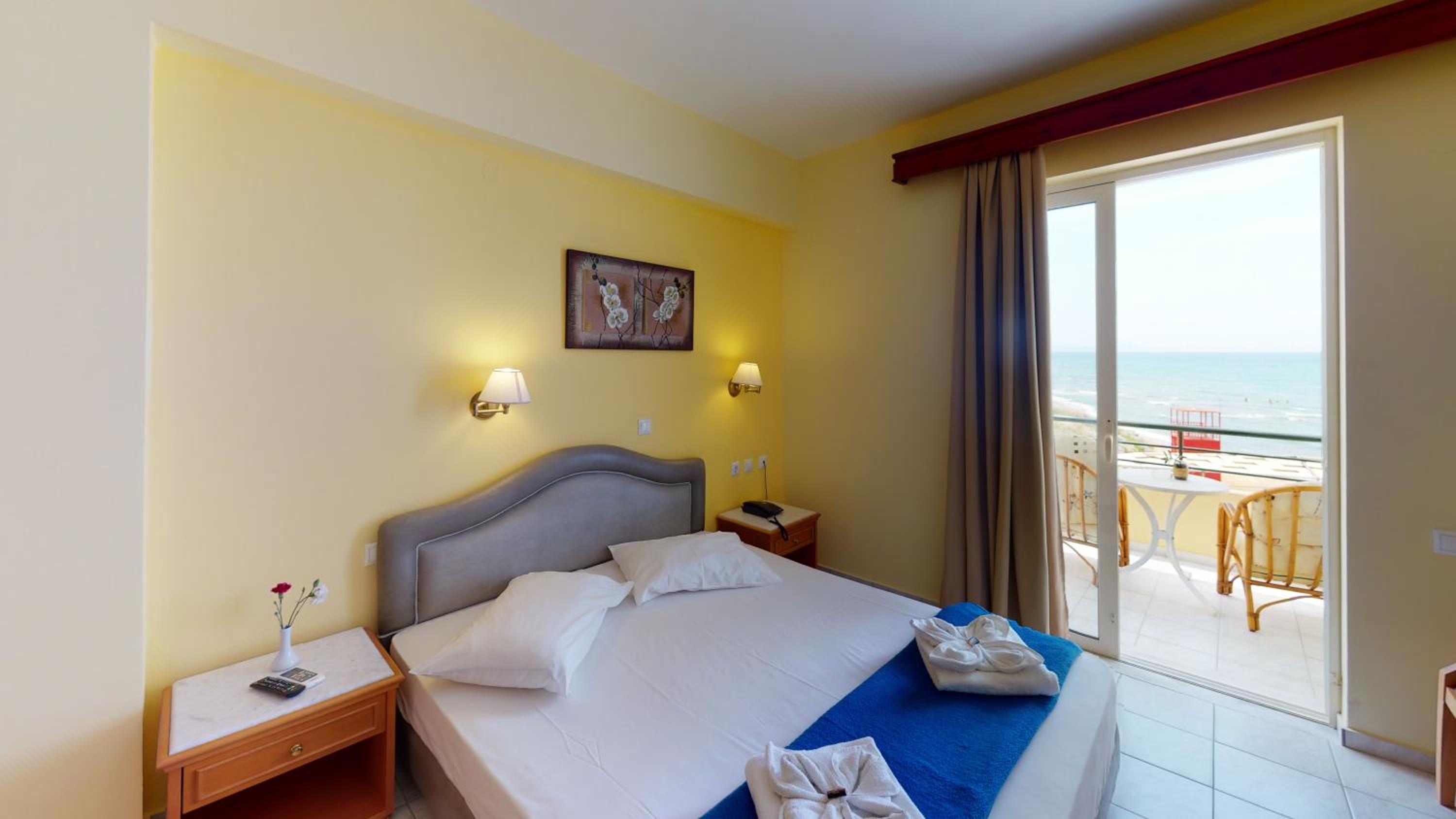 Double Room with Sea View photo 1
