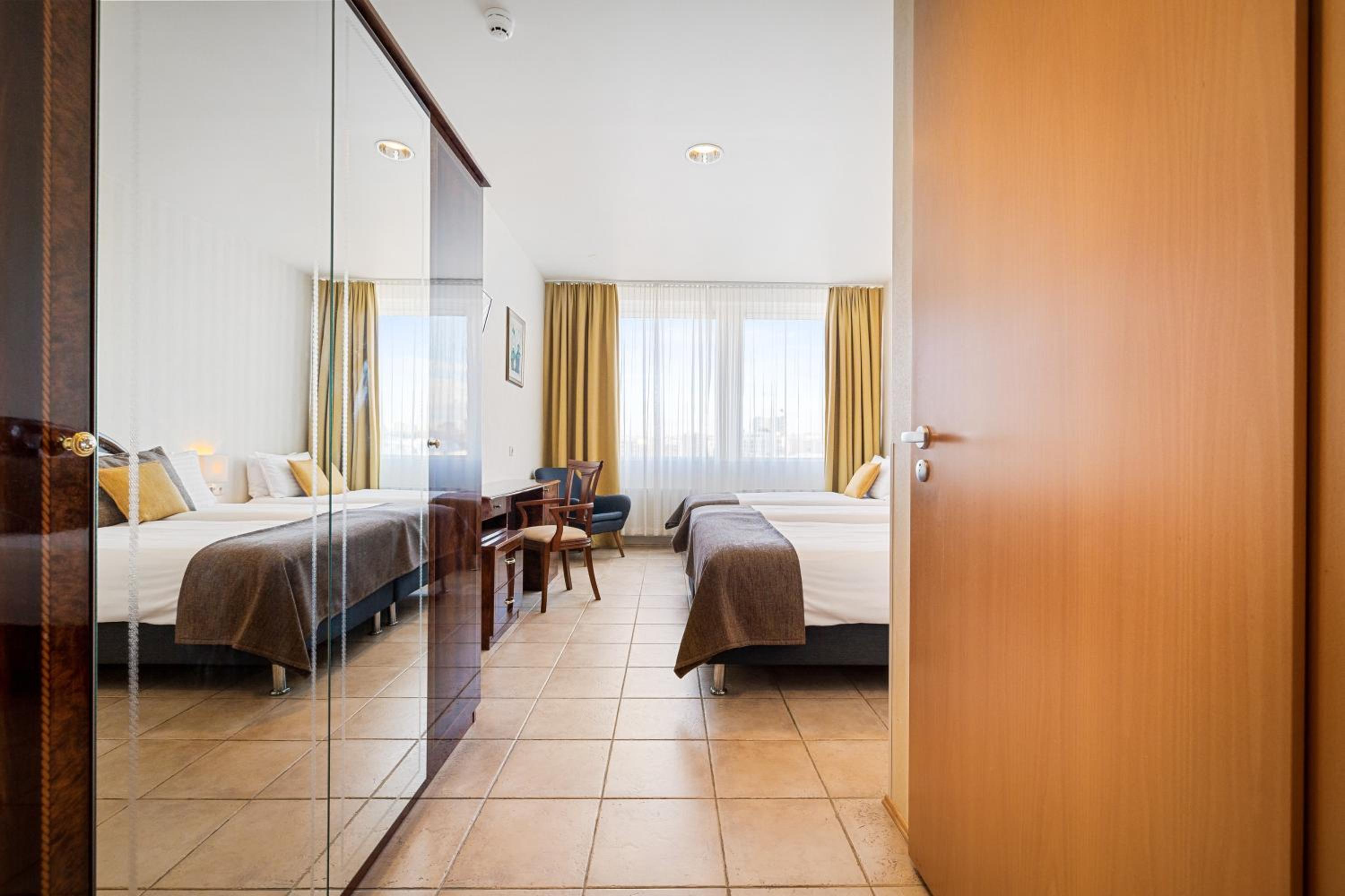 Hotel Ísland - Comfort — photo 10