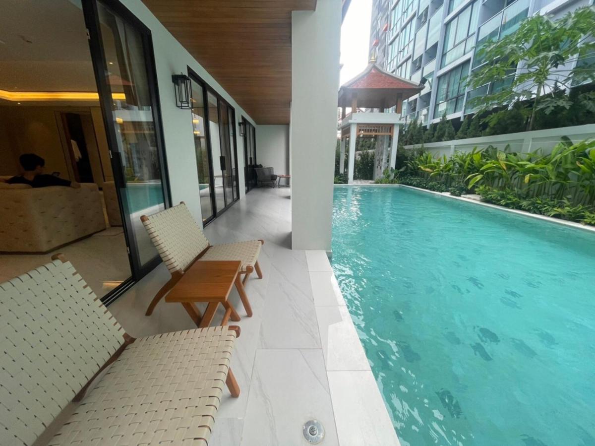 Deluxe Family Suite - Photo 13