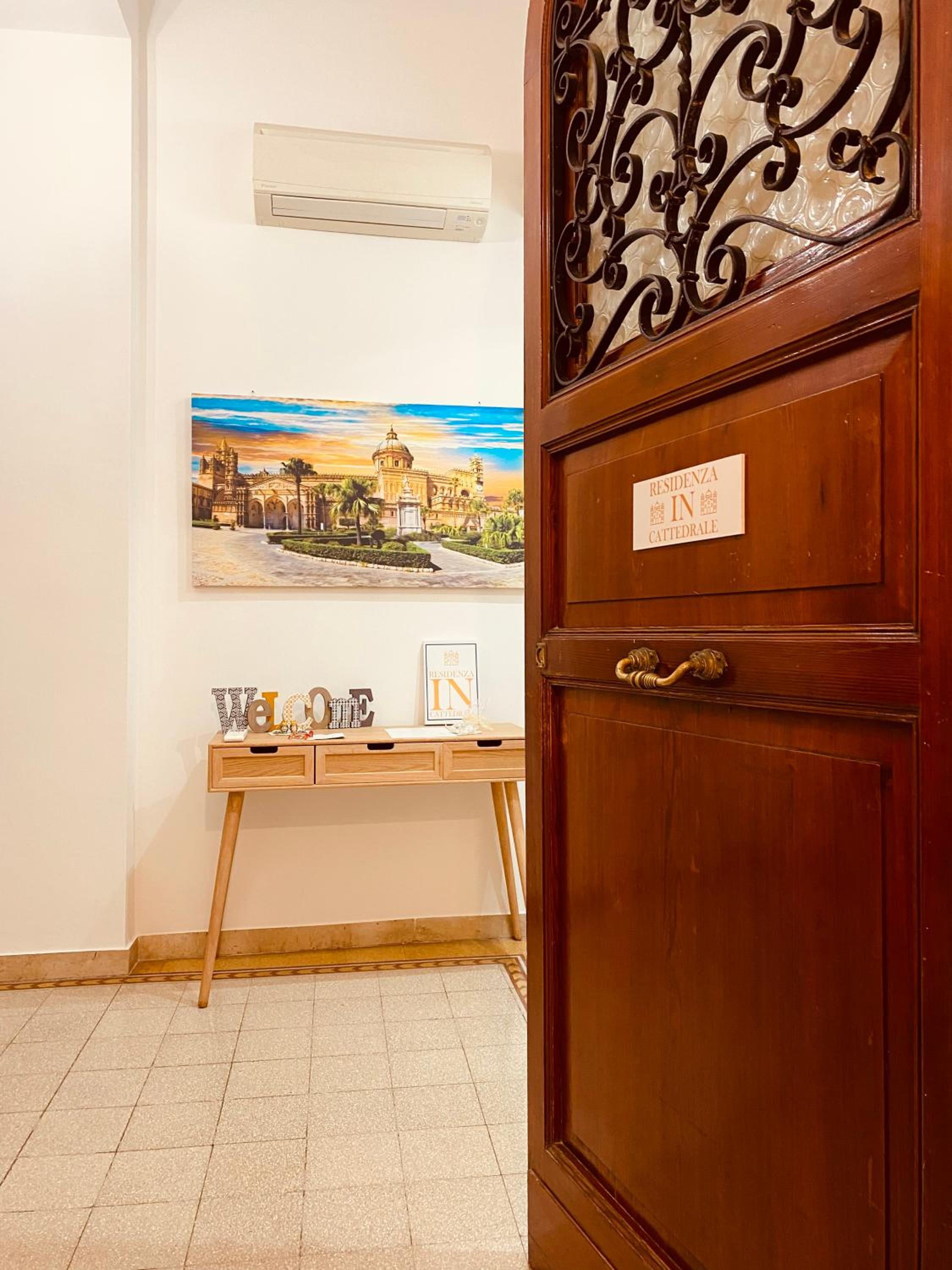 Superior Apartment