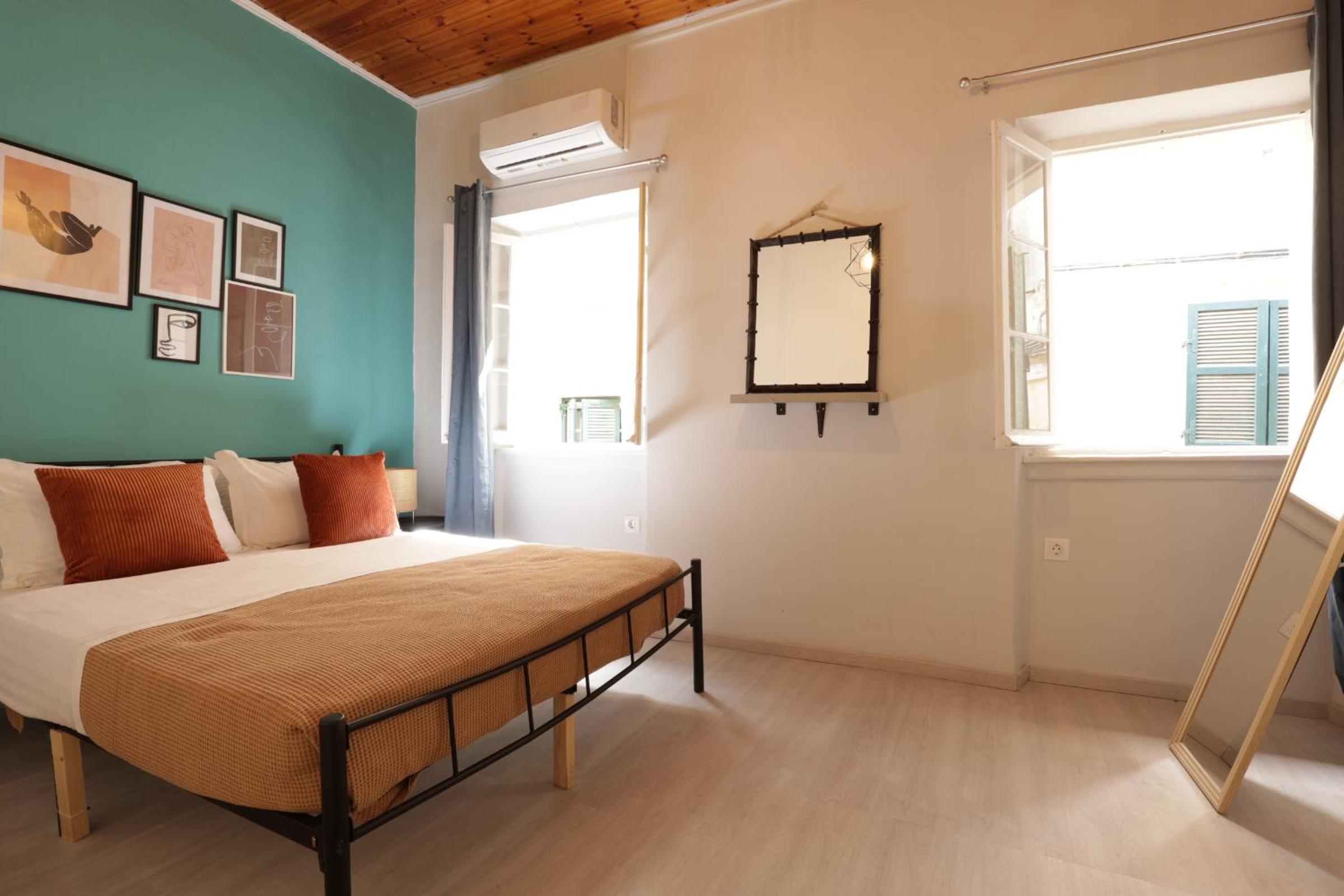 Two-Bedroom Apartment - Photo 22