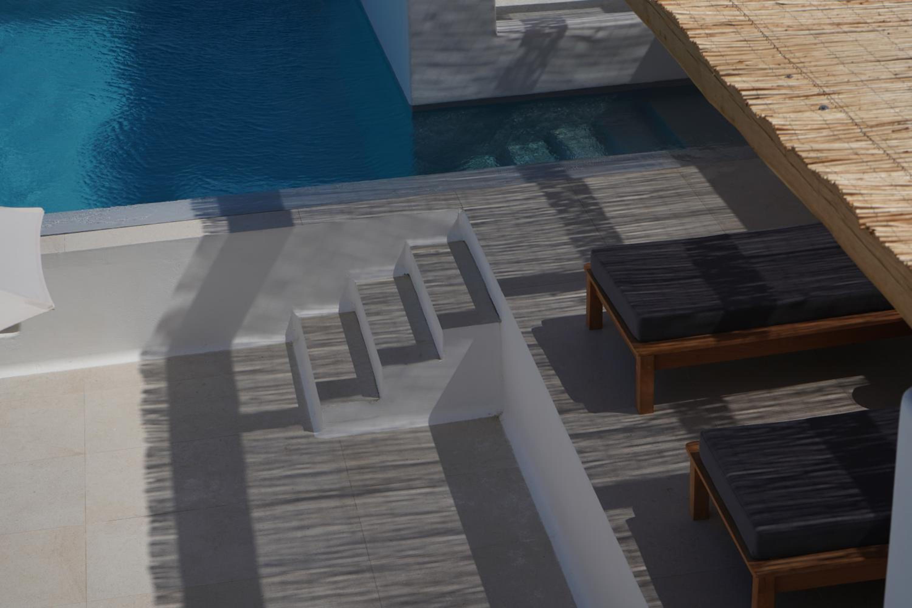 Villa with Private Pool - Photo 59
