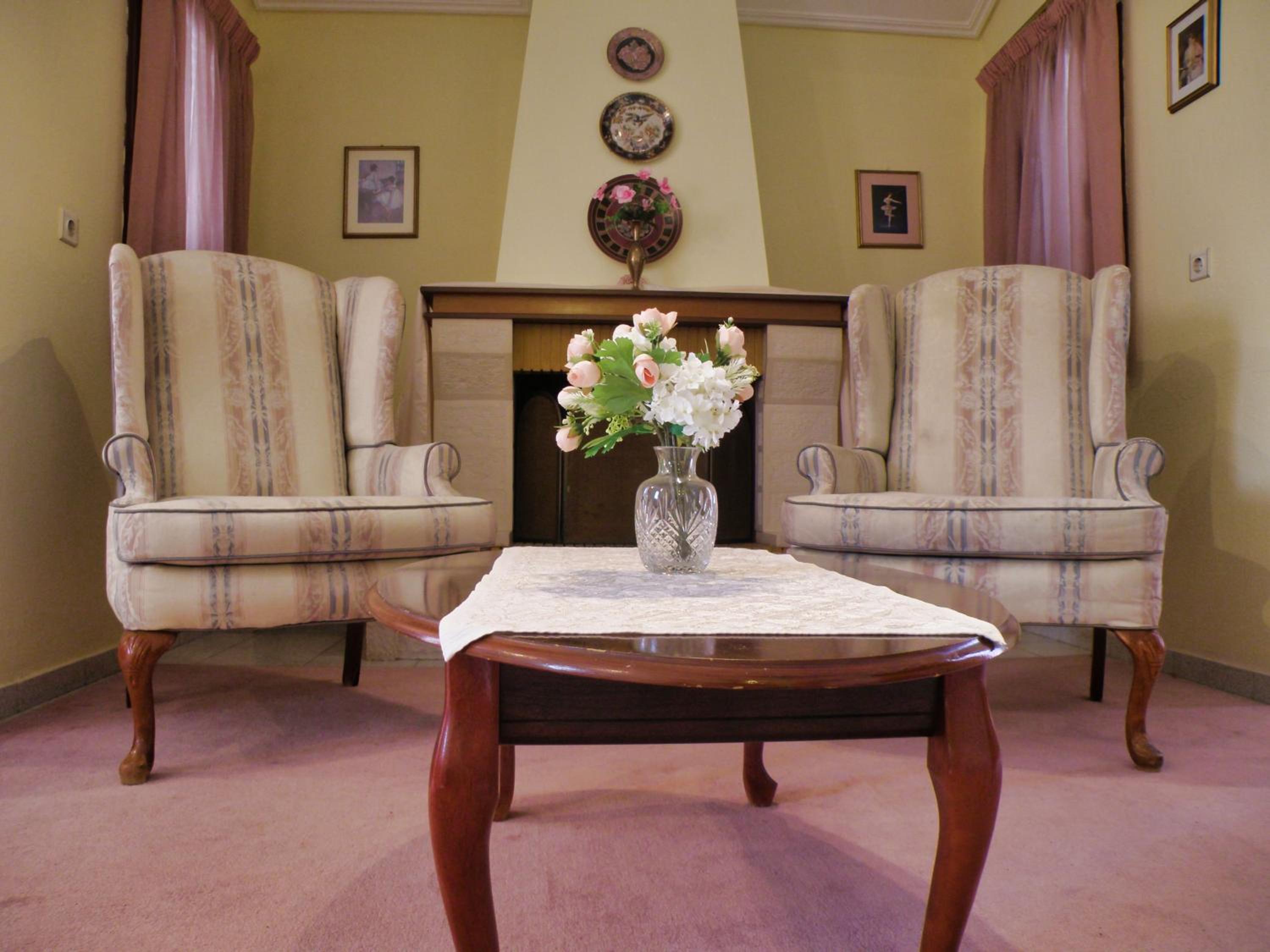 Three-Bedroom Apartment - Photo 13