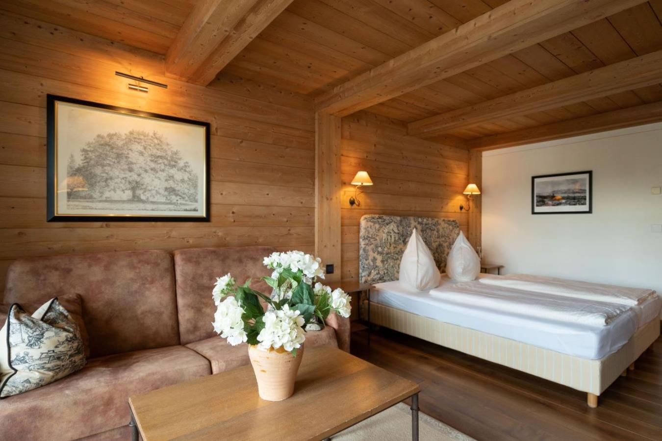 Double Room - Photo 3