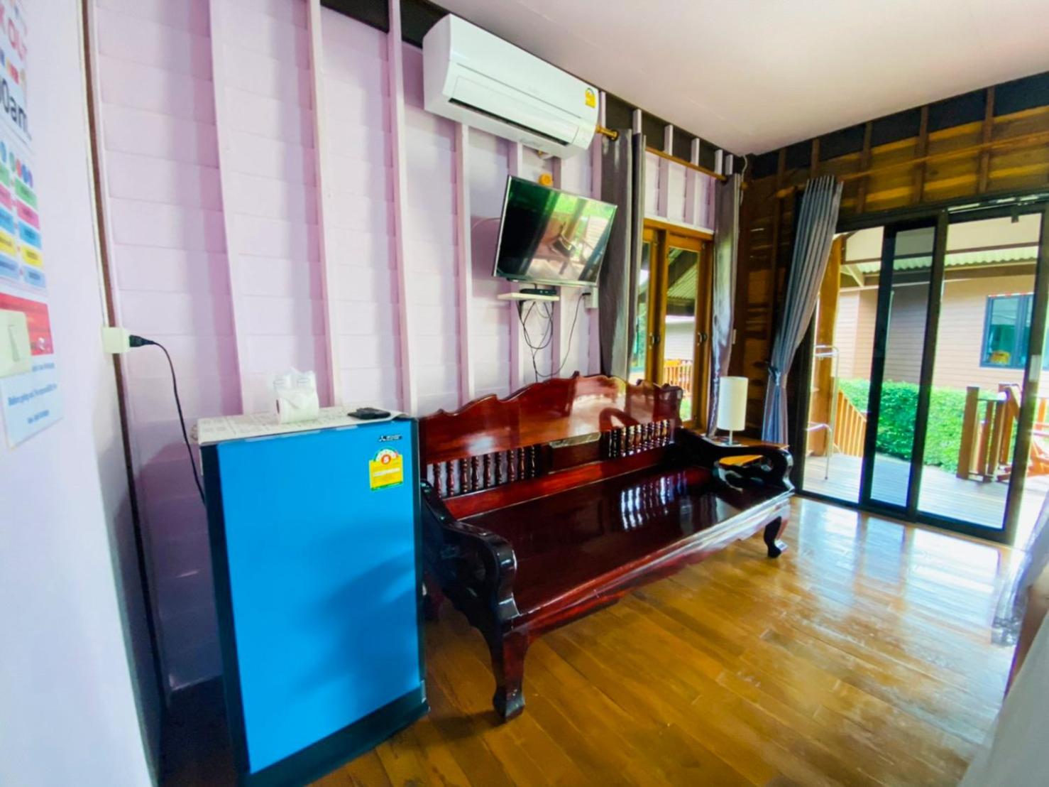 Basic Triple Room photo 3