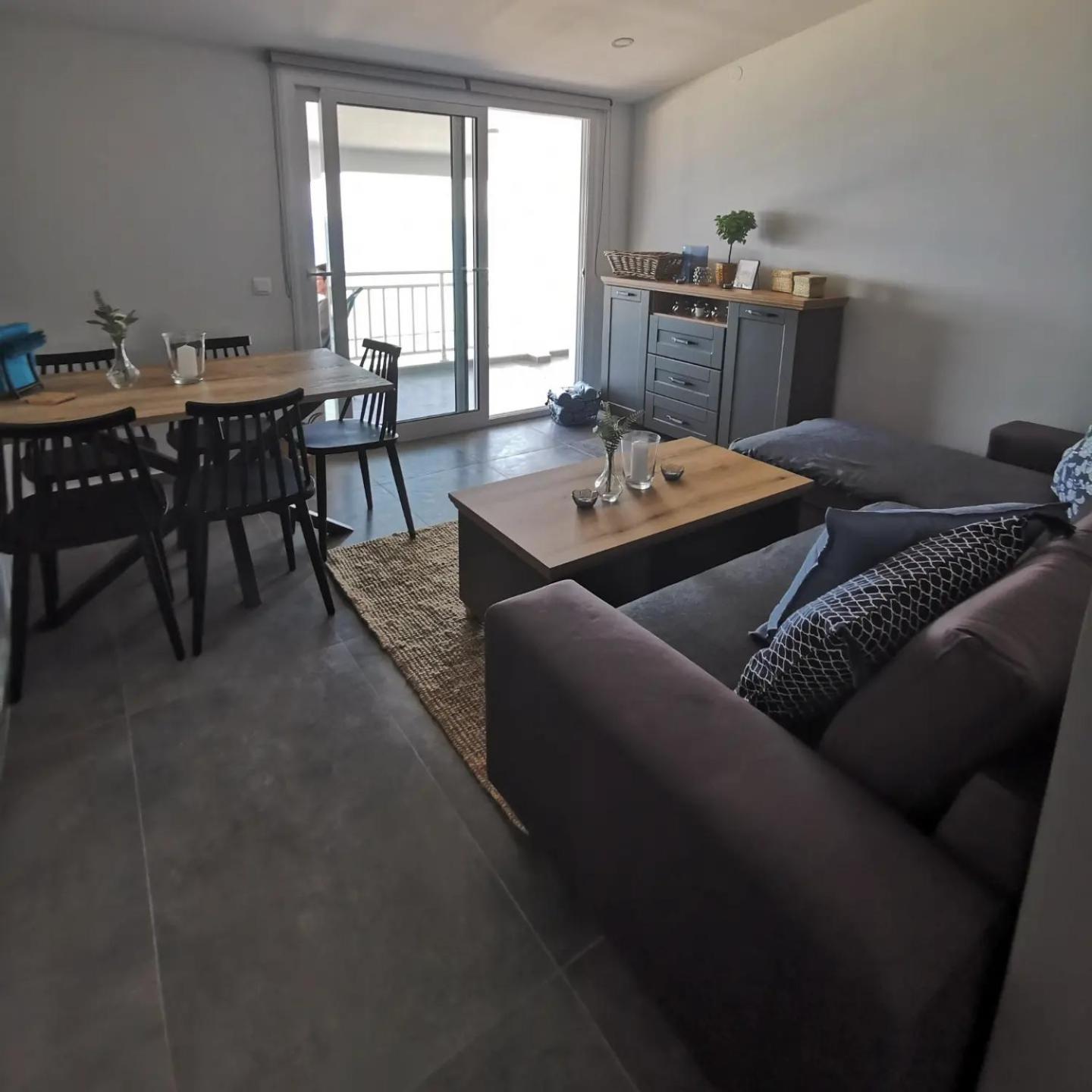 Two-Bedroom Apartment - Photo 3