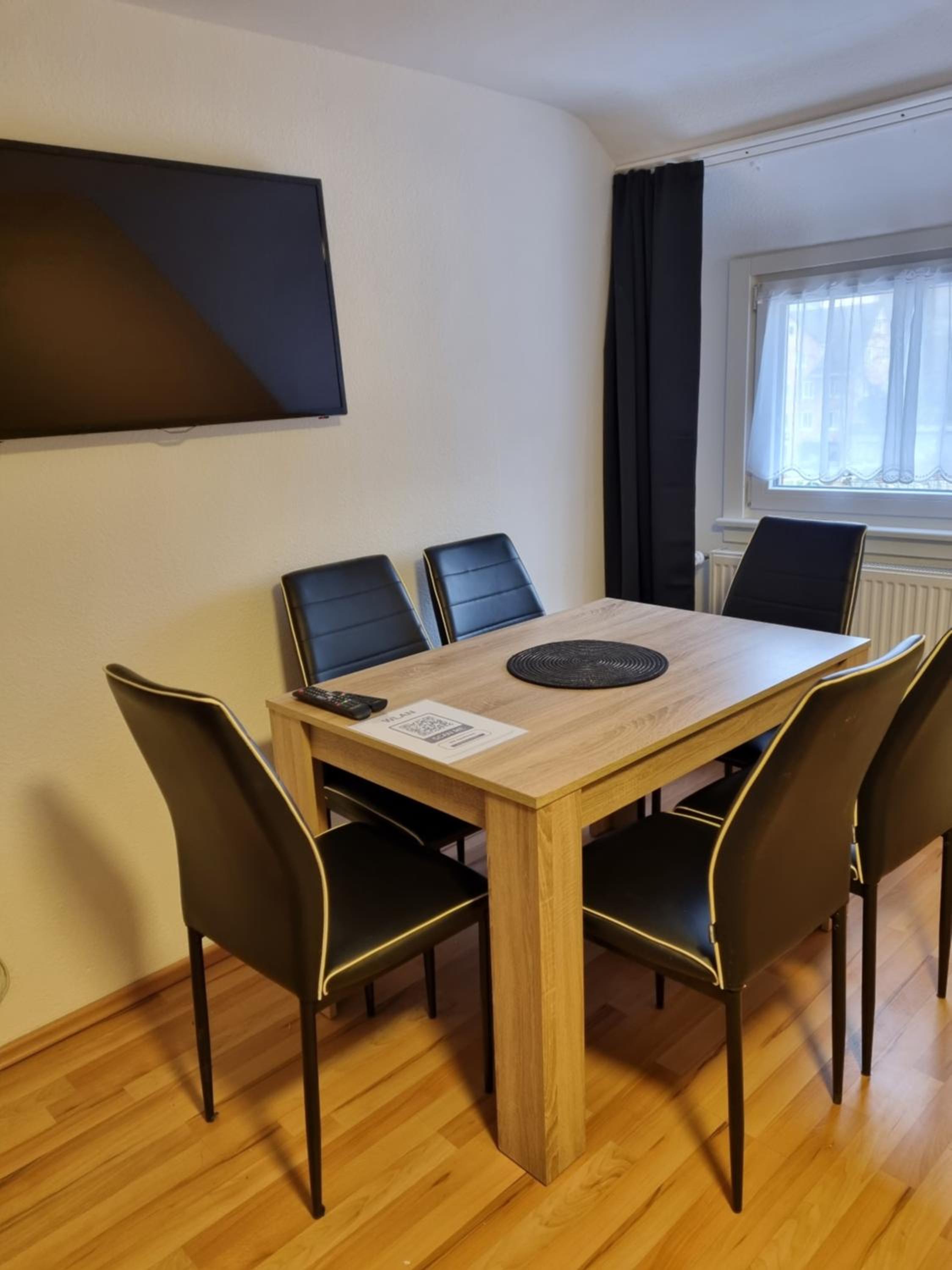 Two-Bedroom Apartment - Photo 11