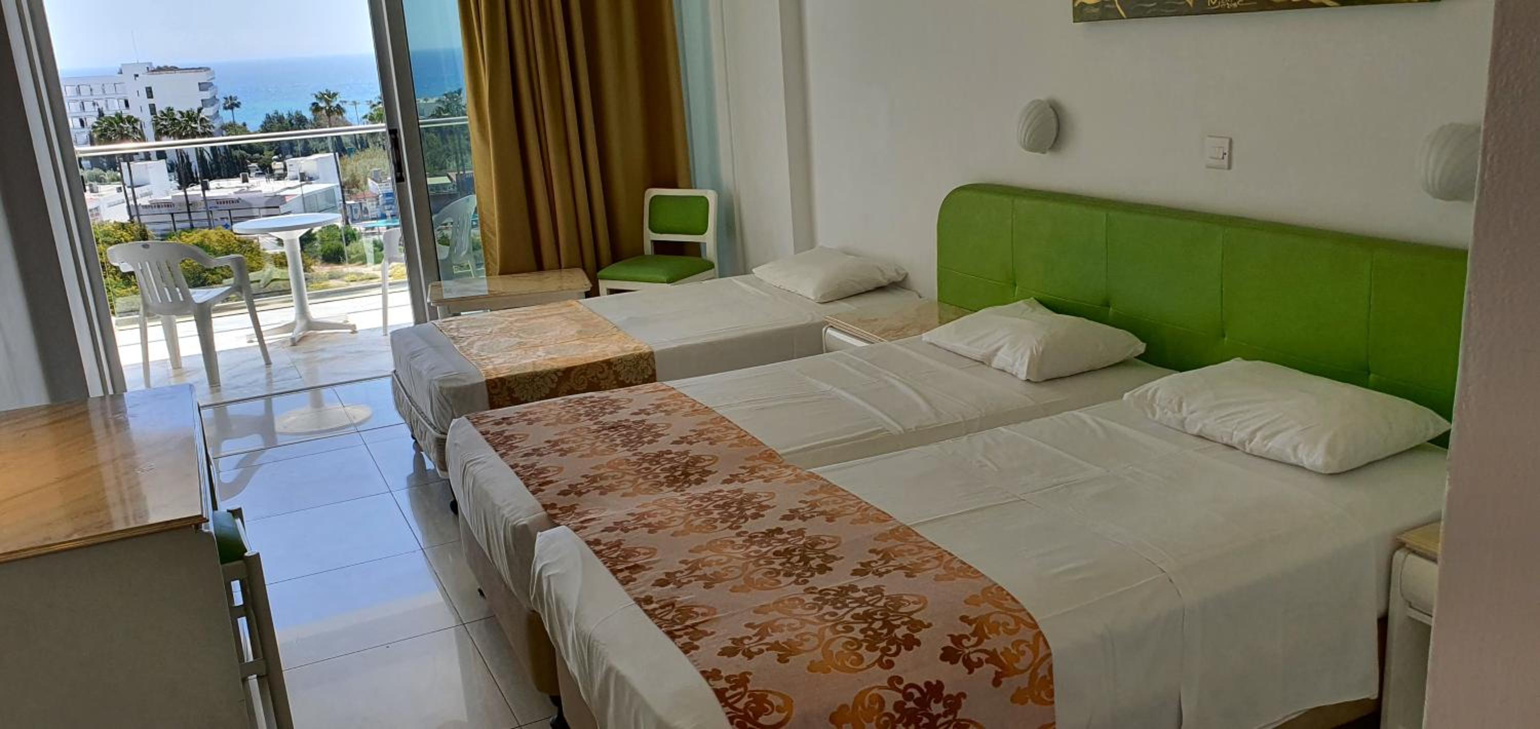 Superior Room with Sea View - Photo 1