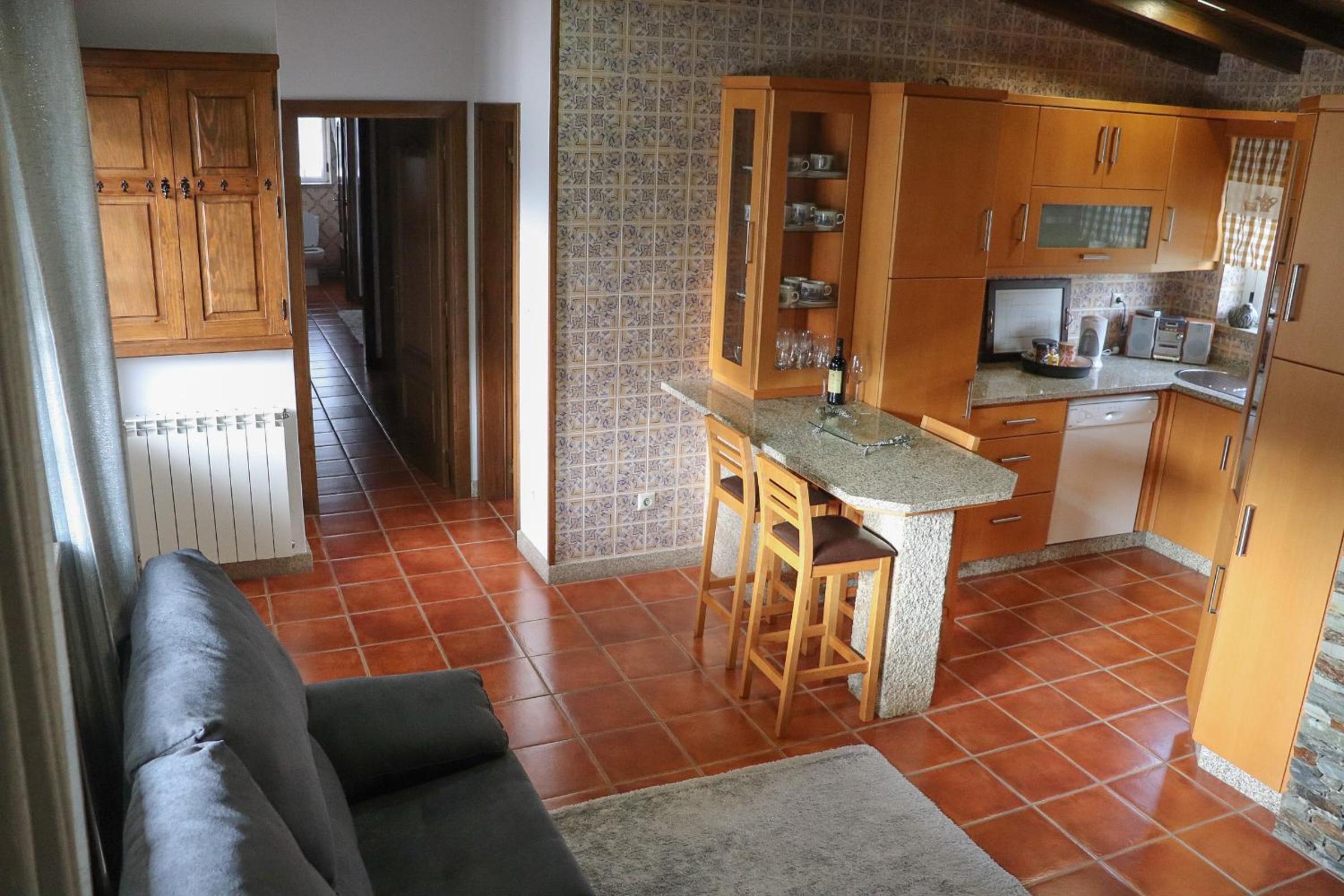 Two-Bedroom House - Photo 14