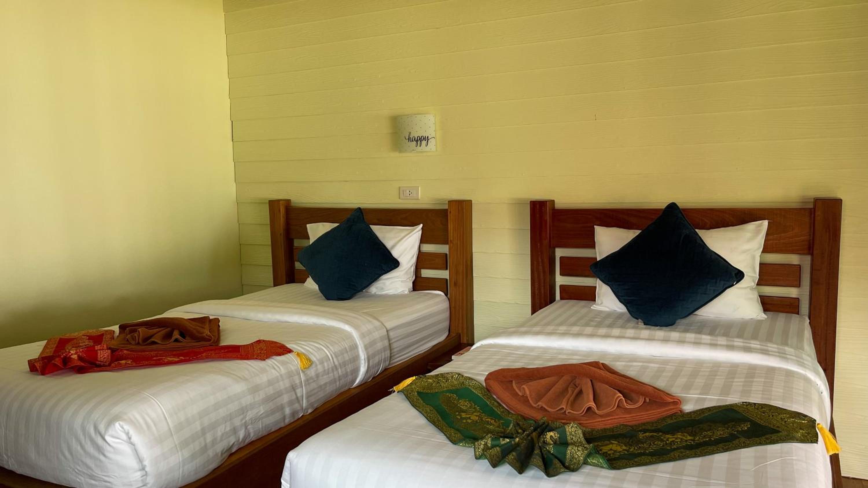 Two-Bedroom Bungalow with Sea View photo 3