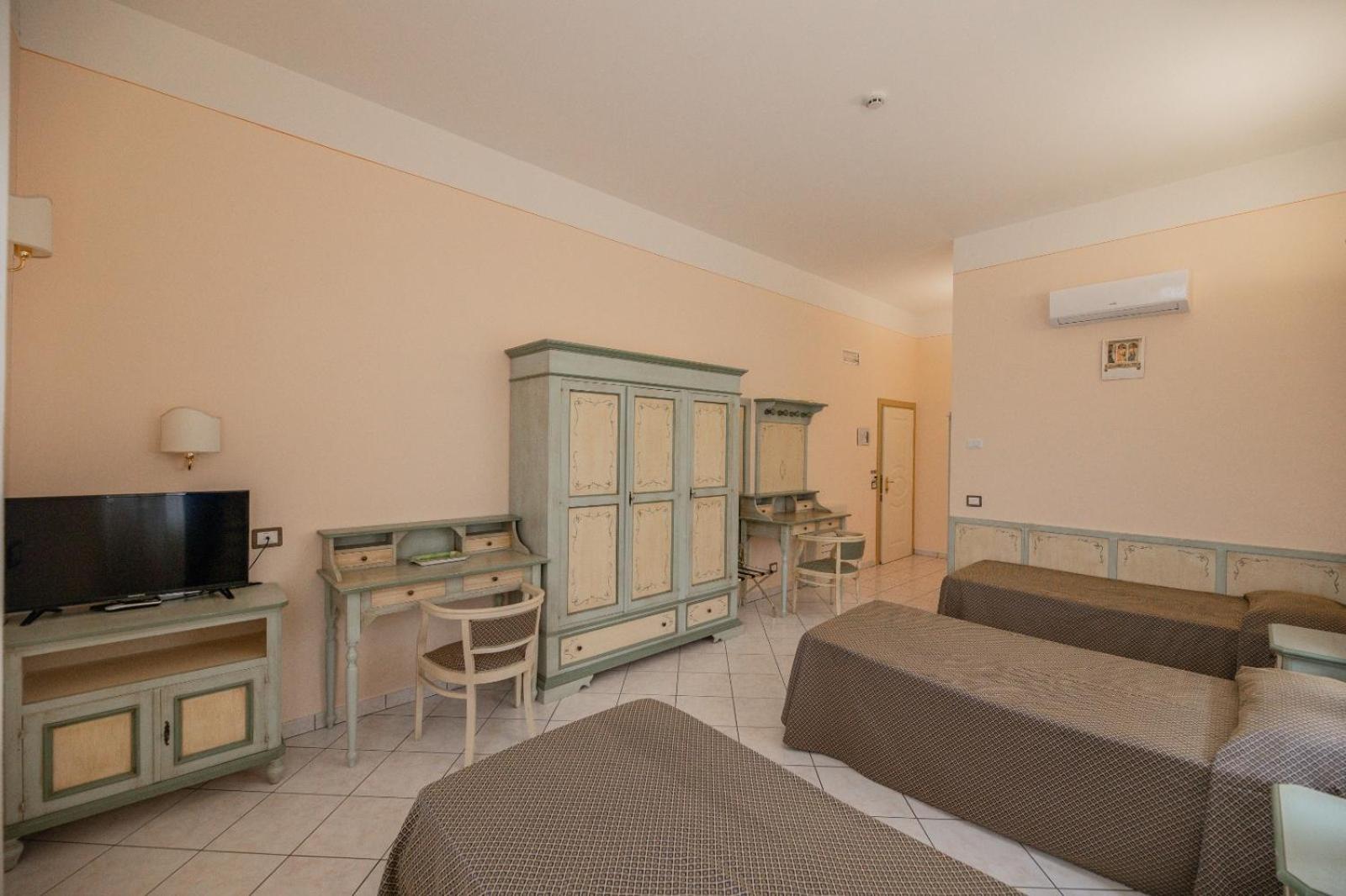 Triple Room - Disability Access