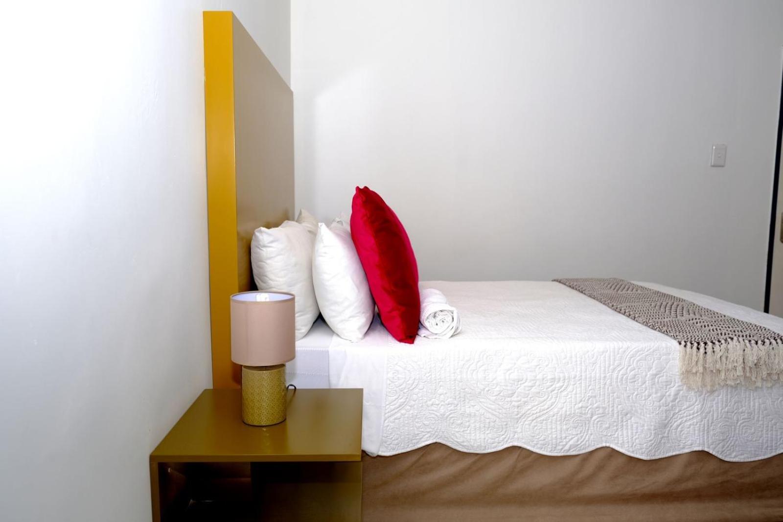 Double Room with Private Bathroom - Photo 3