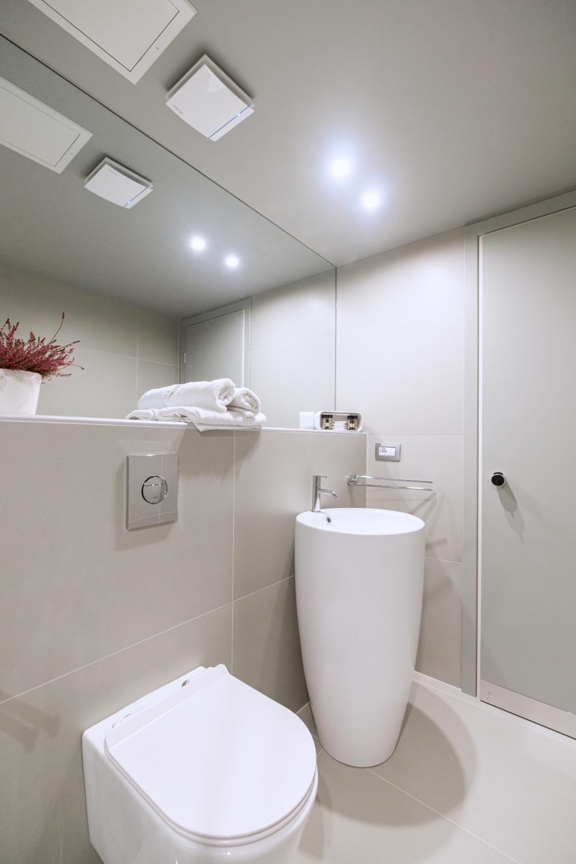 Double Room with Garden View - Photo 2