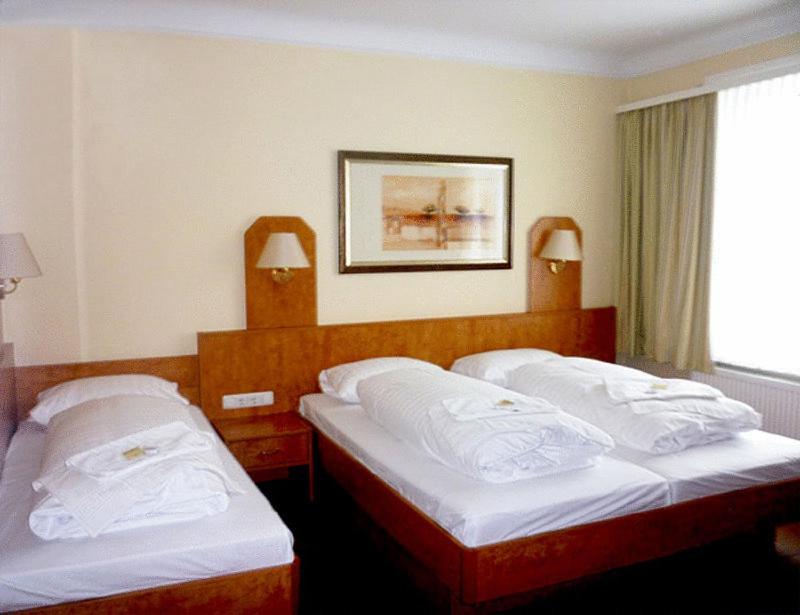 Triple Room - Photo 5
