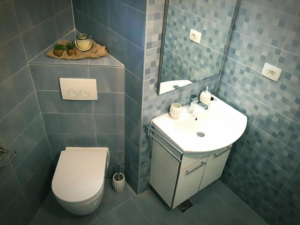 Two-Bedroom Villa - Photo 35