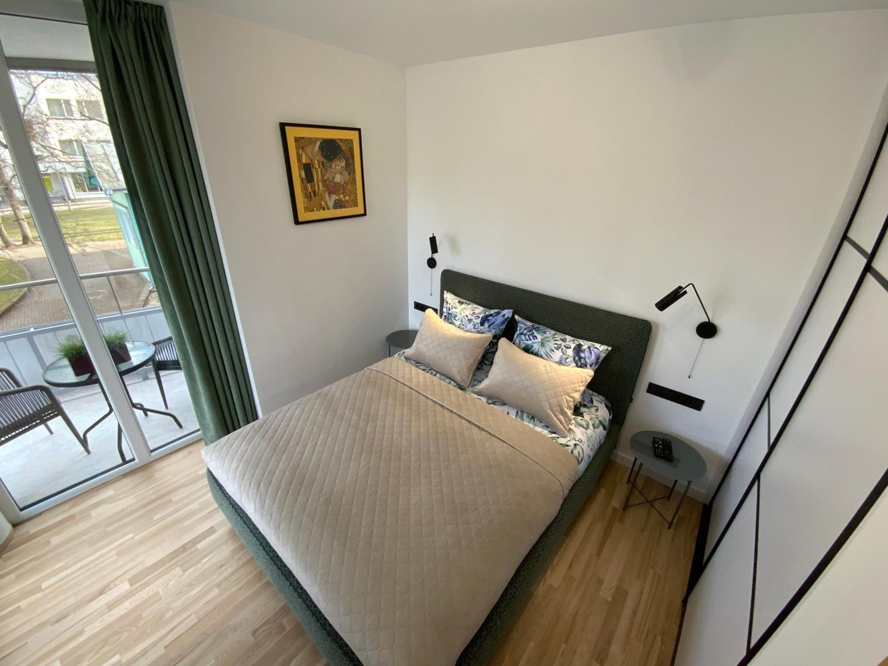 Two-Bedroom Apartment - Photo 21