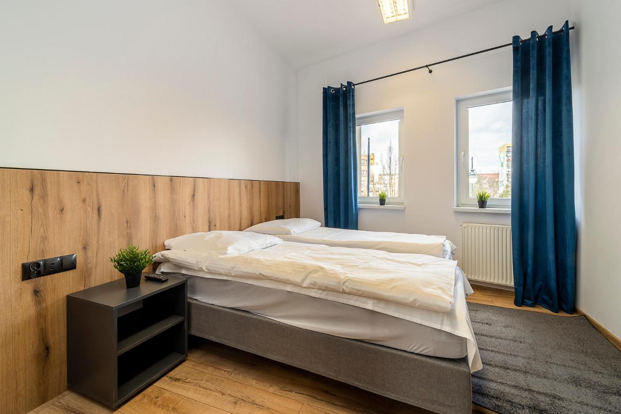 Twin Room - Photo 3