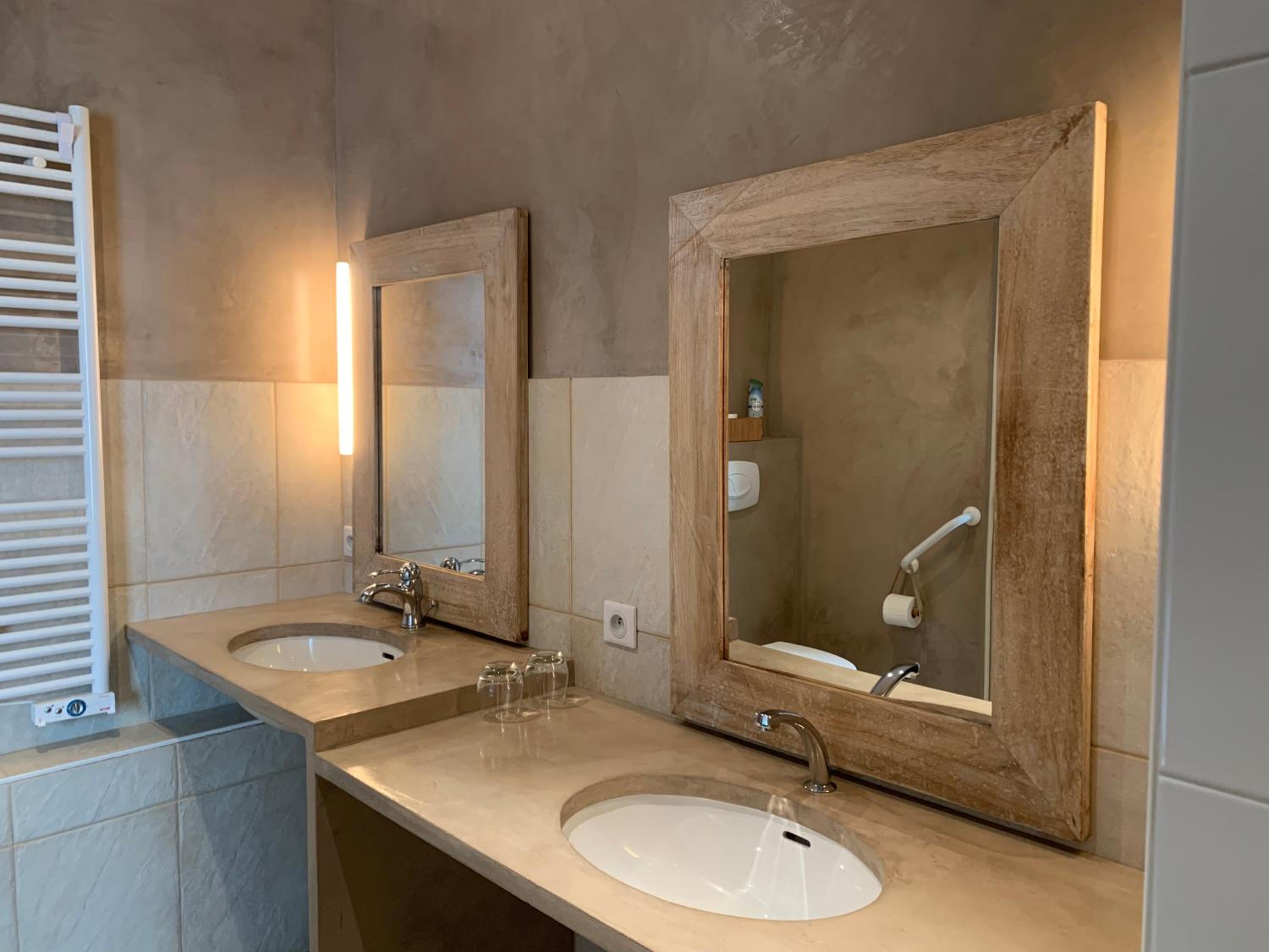 Superior Triple Room - Photo 5
