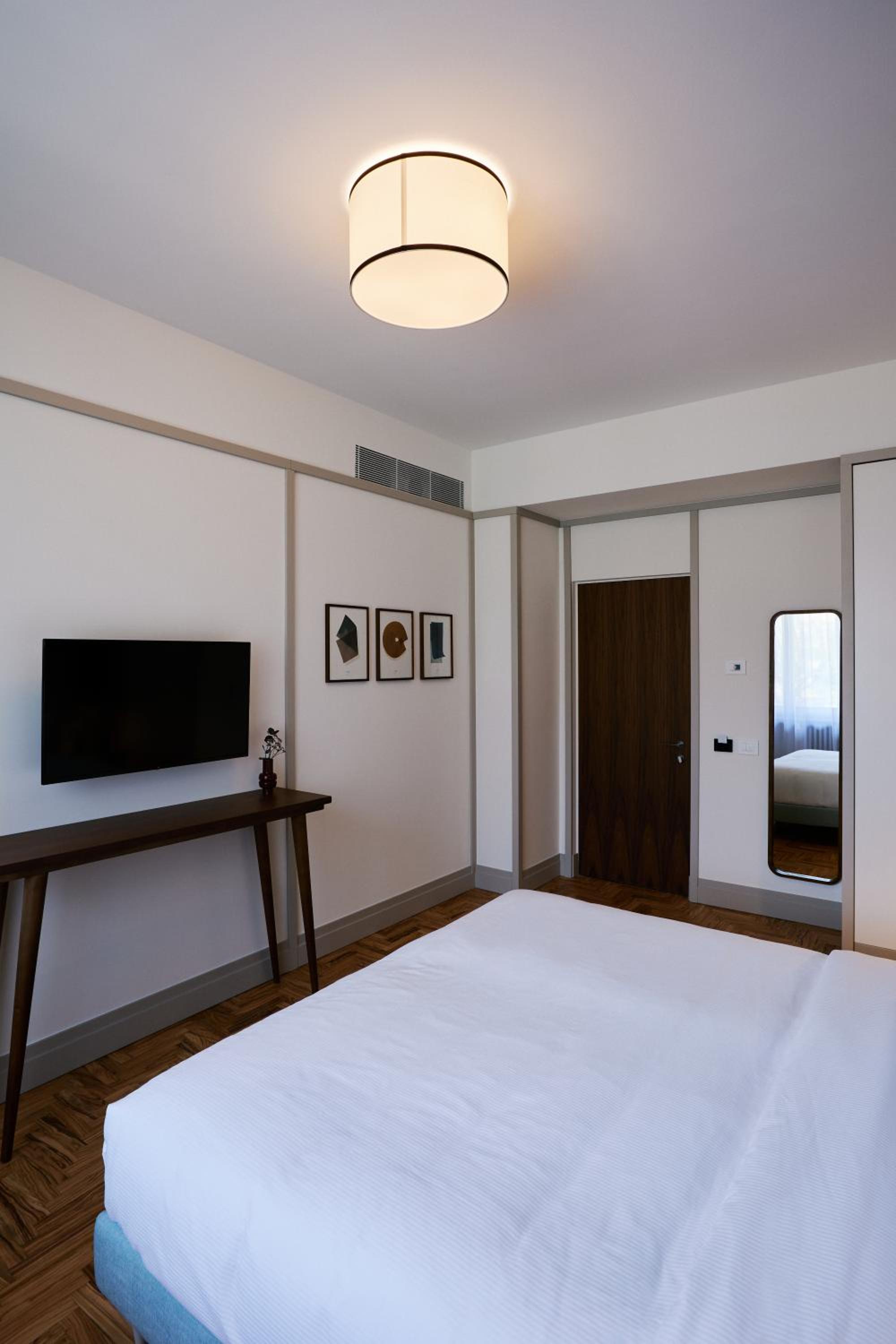 Double or Twin Room photo 3