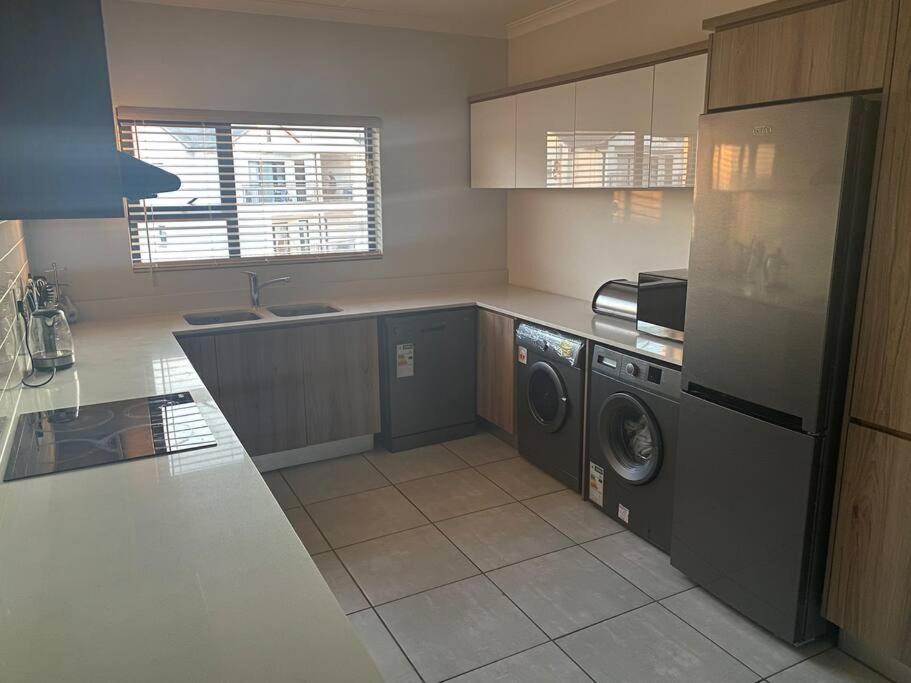 Two-Bedroom Apartment - Photo 24