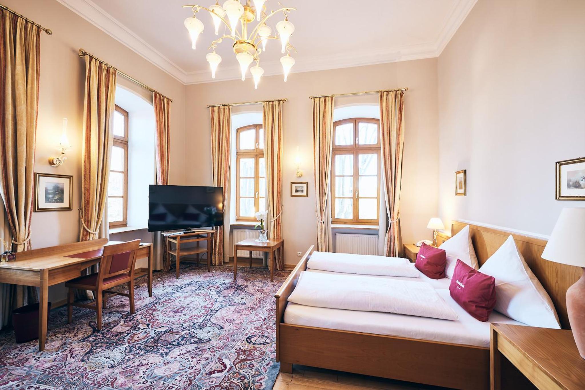 Deluxe Double Room - Photo 1