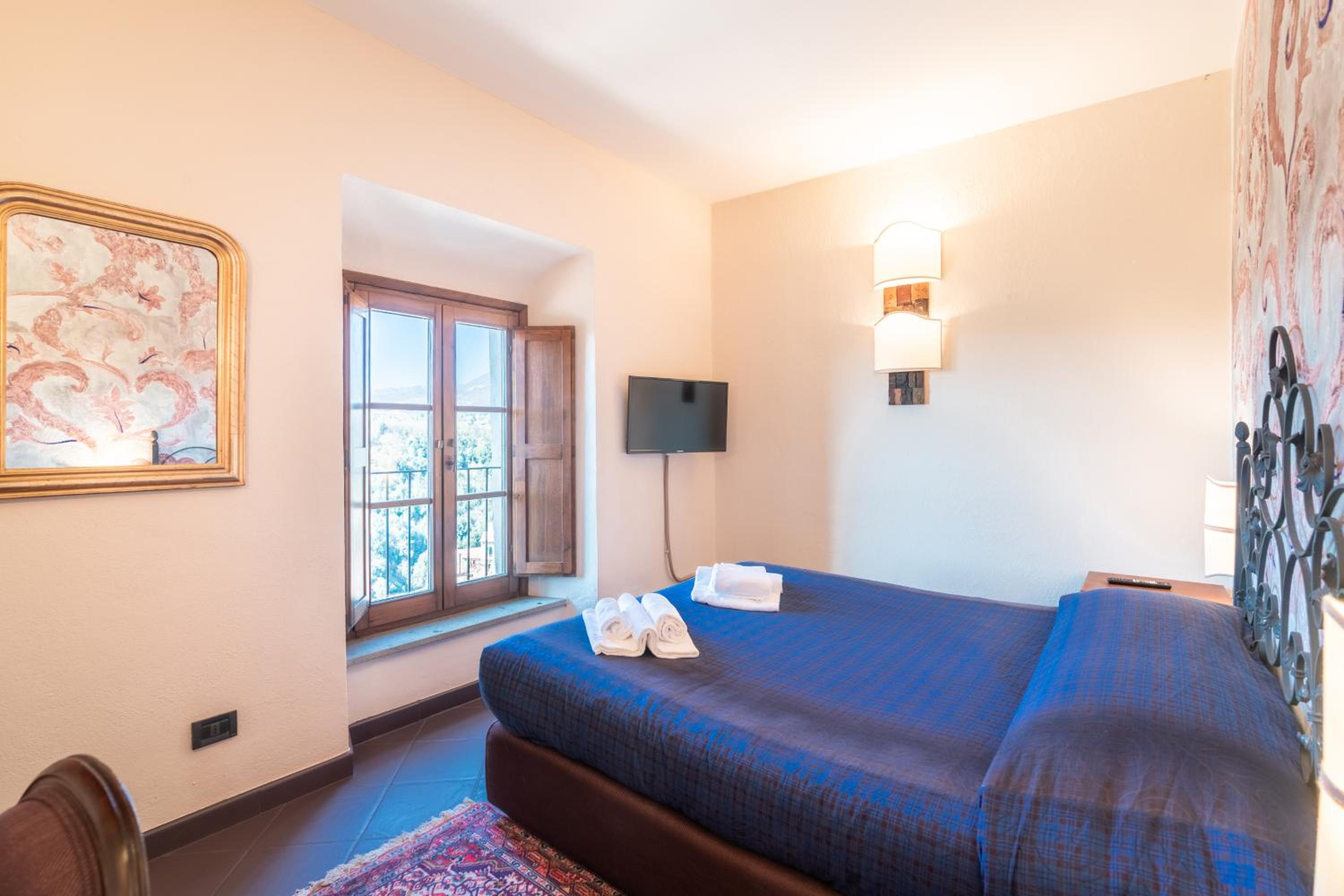 Superior Double Room - Photo 18