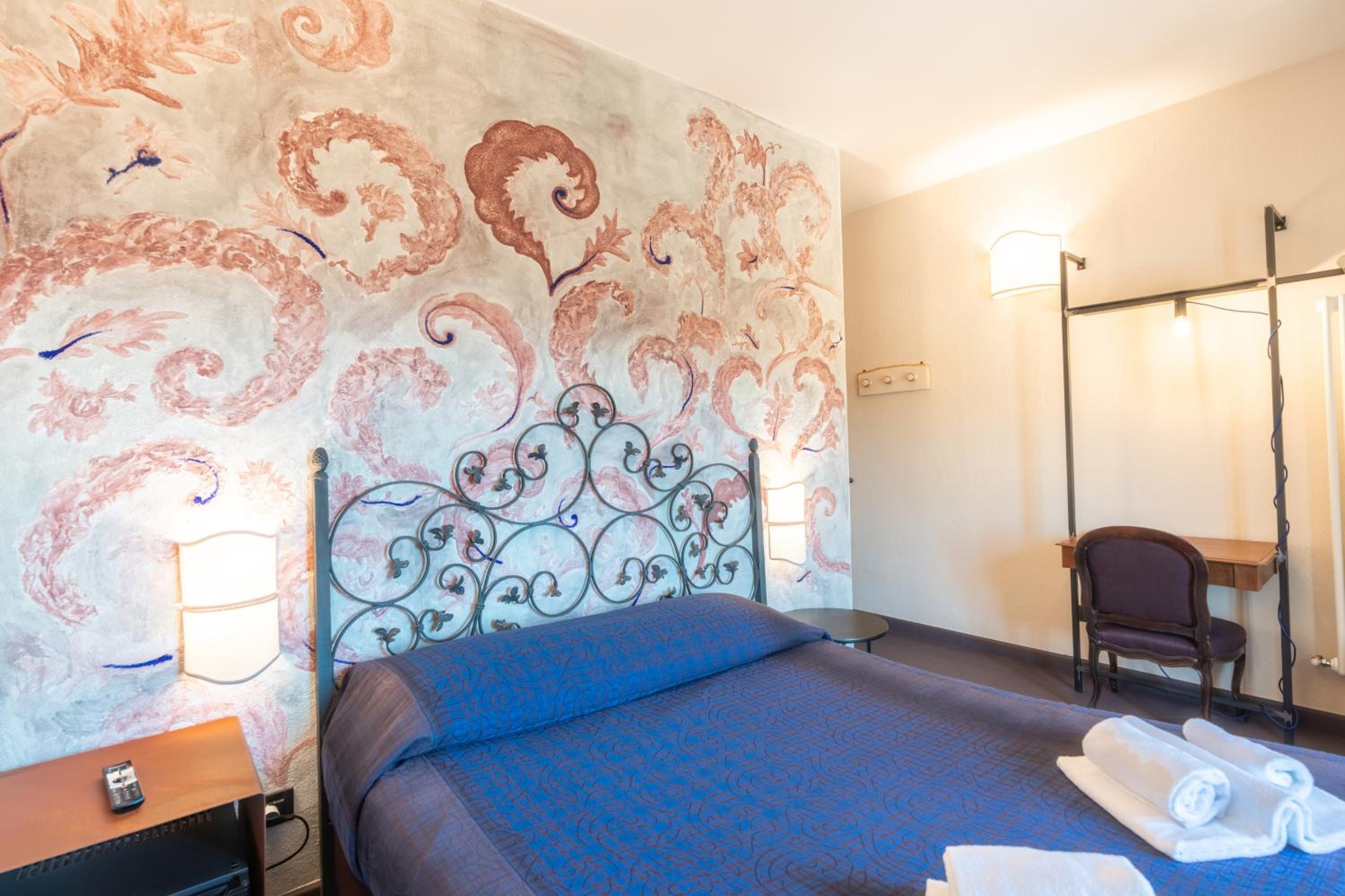 Superior Double Room - Photo 19