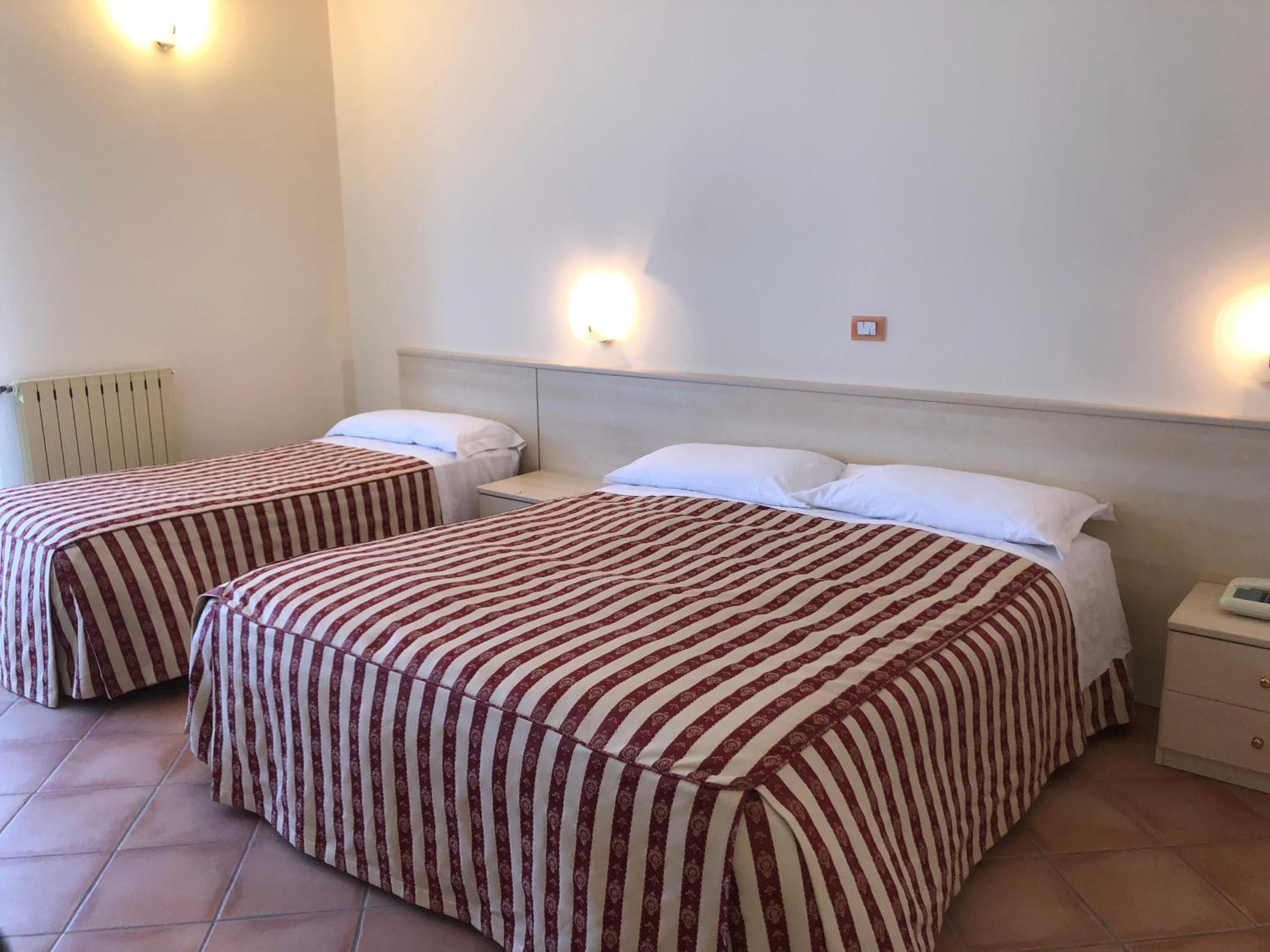 Triple Room photo 1