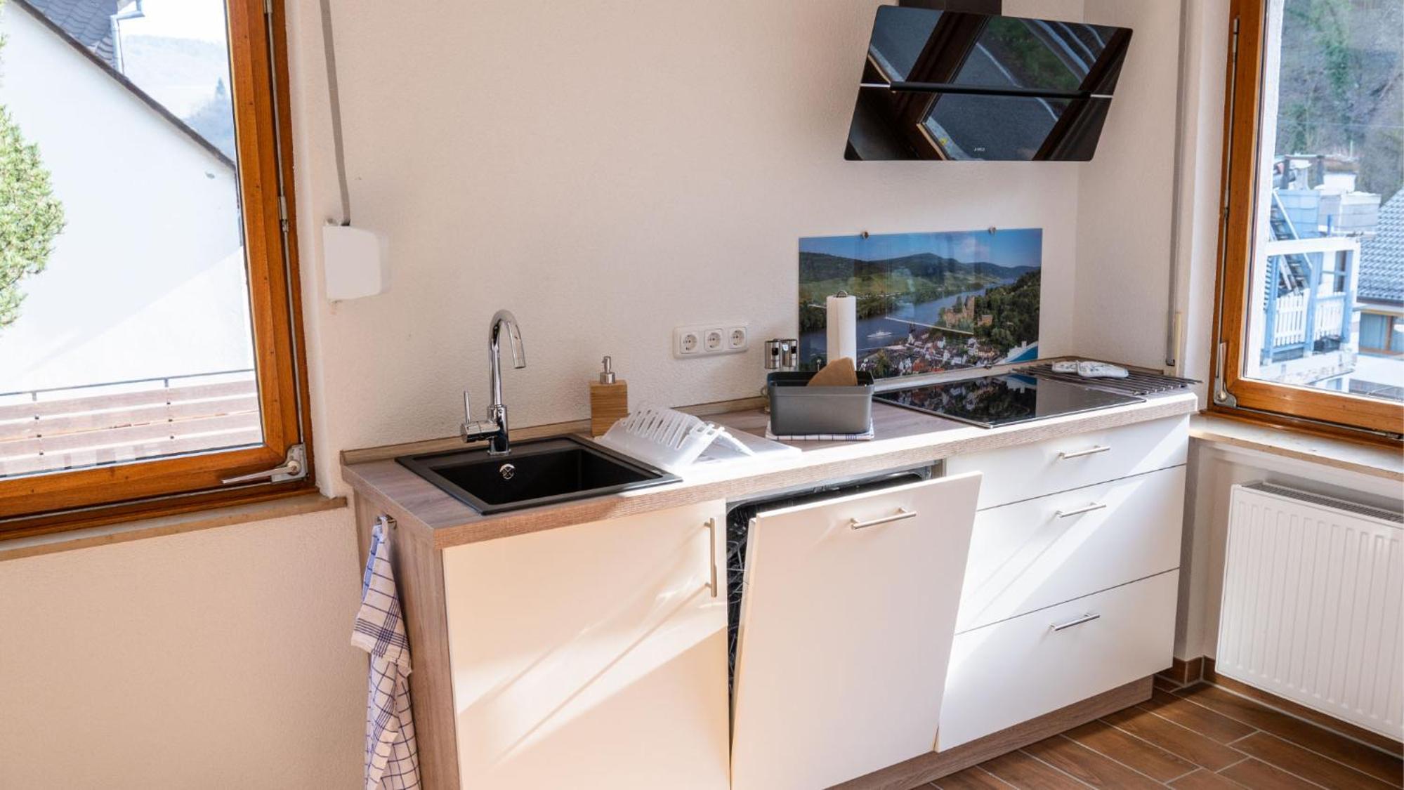Two-Bedroom Apartment - Photo 21